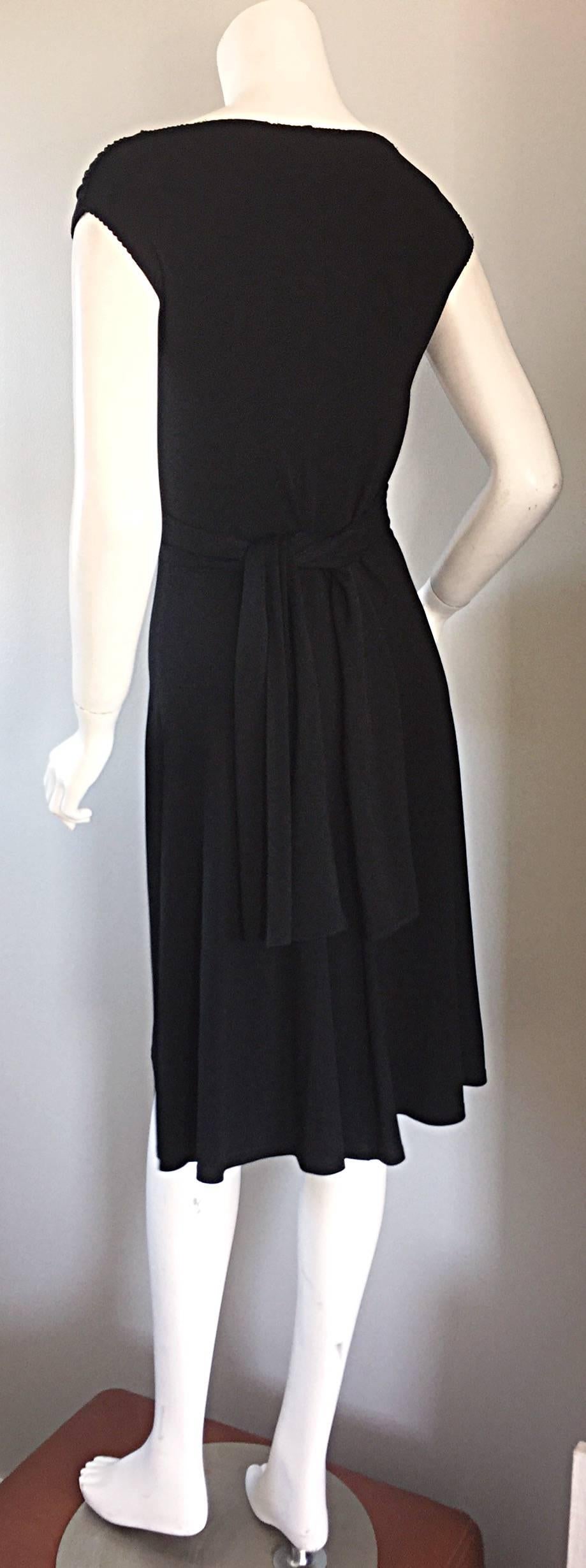Michael Kors Collection Black Cap Sleeve Jersey Little Black Dress Size 8 LBD For Sale 2