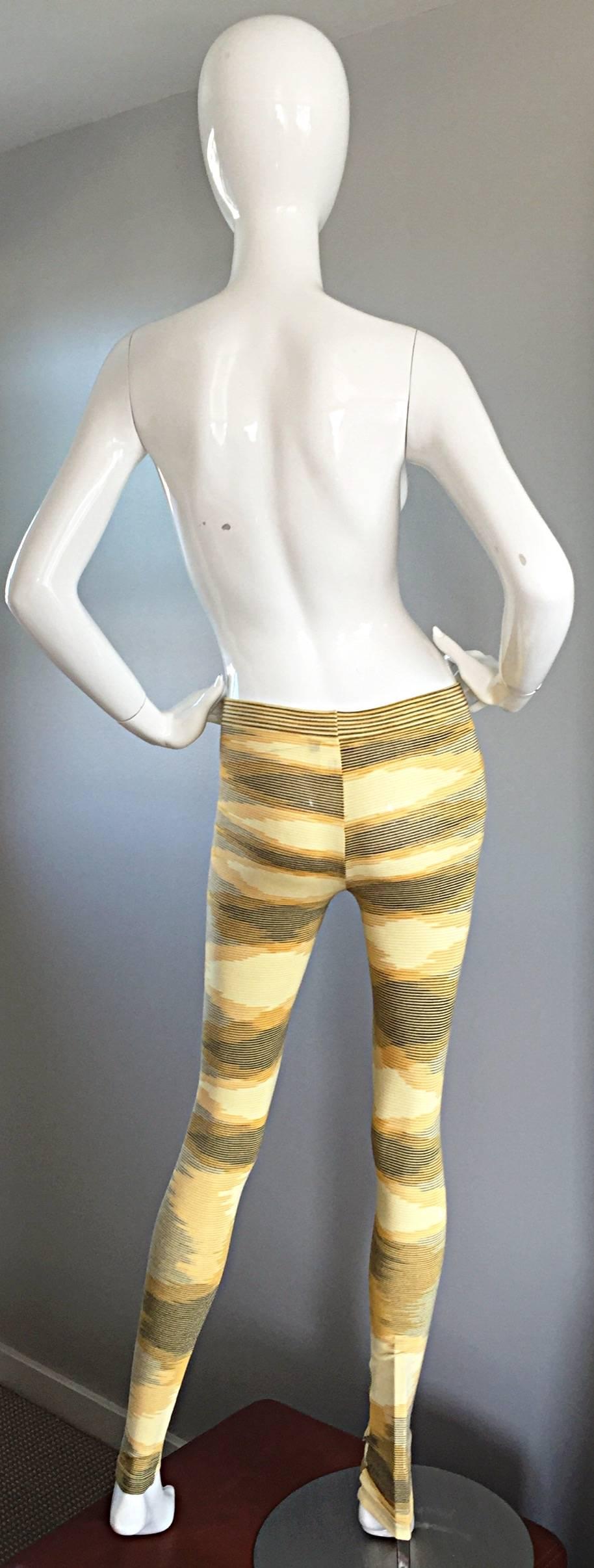 Beige New Missoni Signature Yellow Striped Stretch Leggings / Pants 