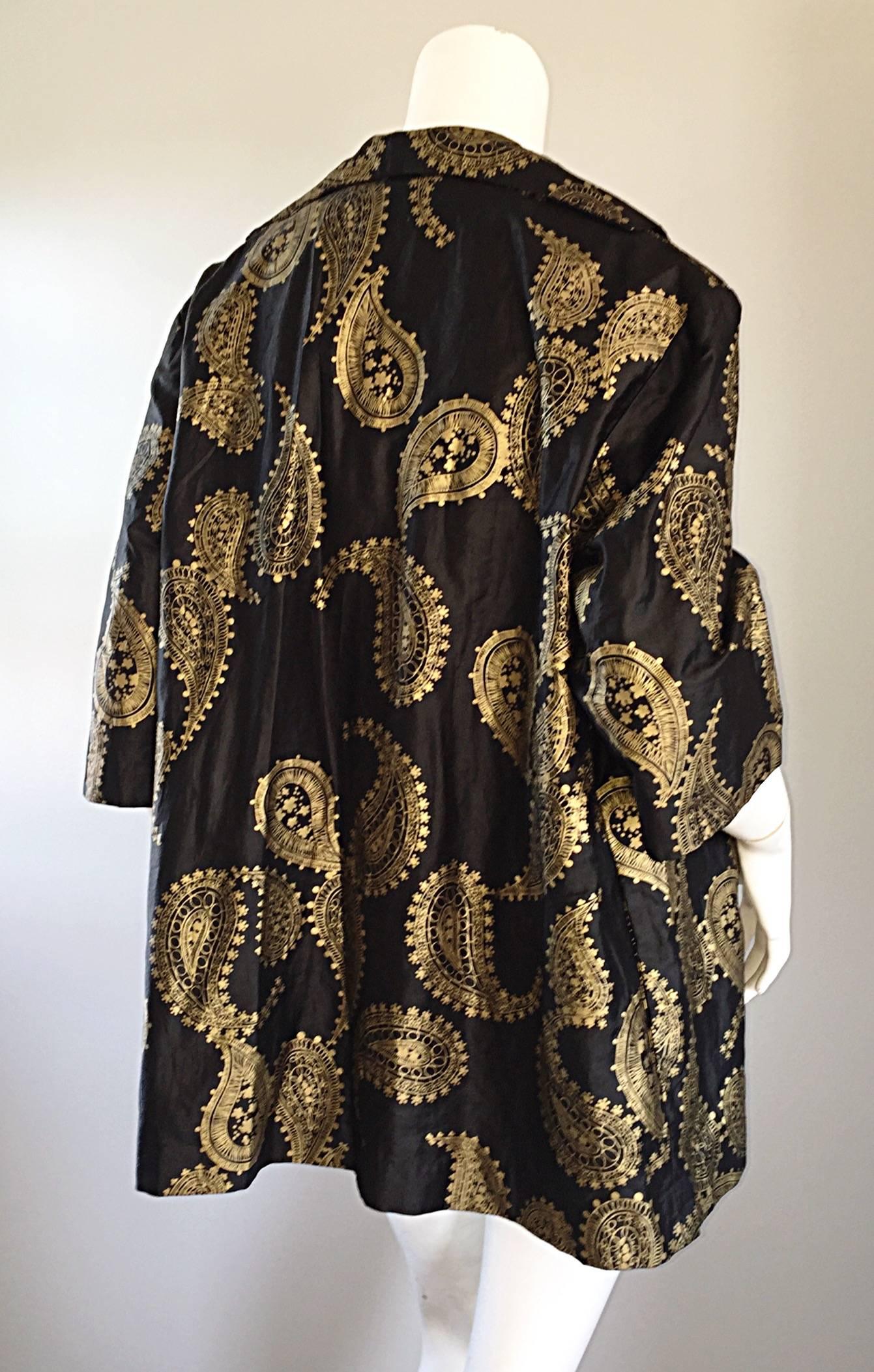 black gold kimono