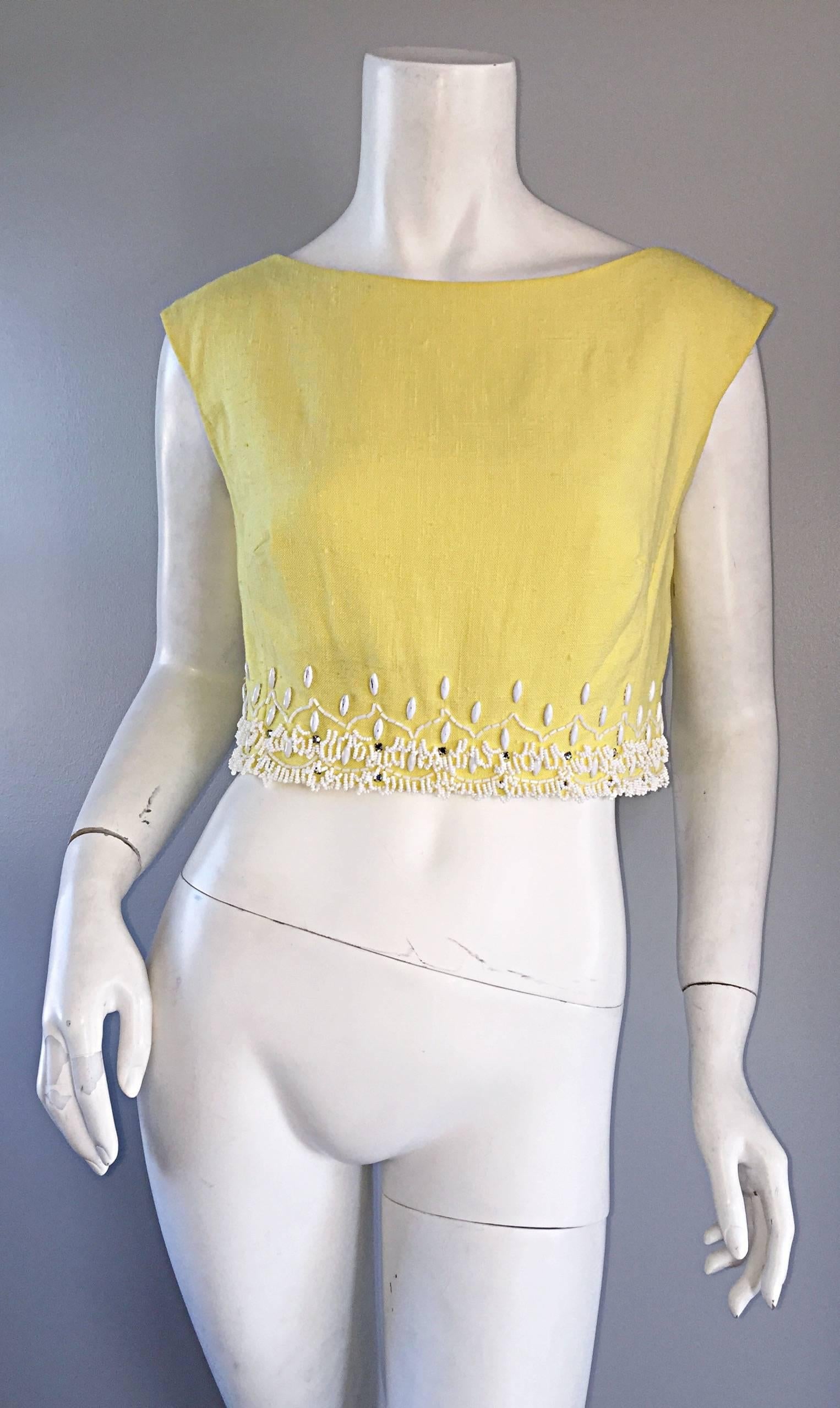 1960er Malcolm Starr Gelbes perlenbesetztes + strassbesetztes Vintage 60er Kleid und Crop Top 1