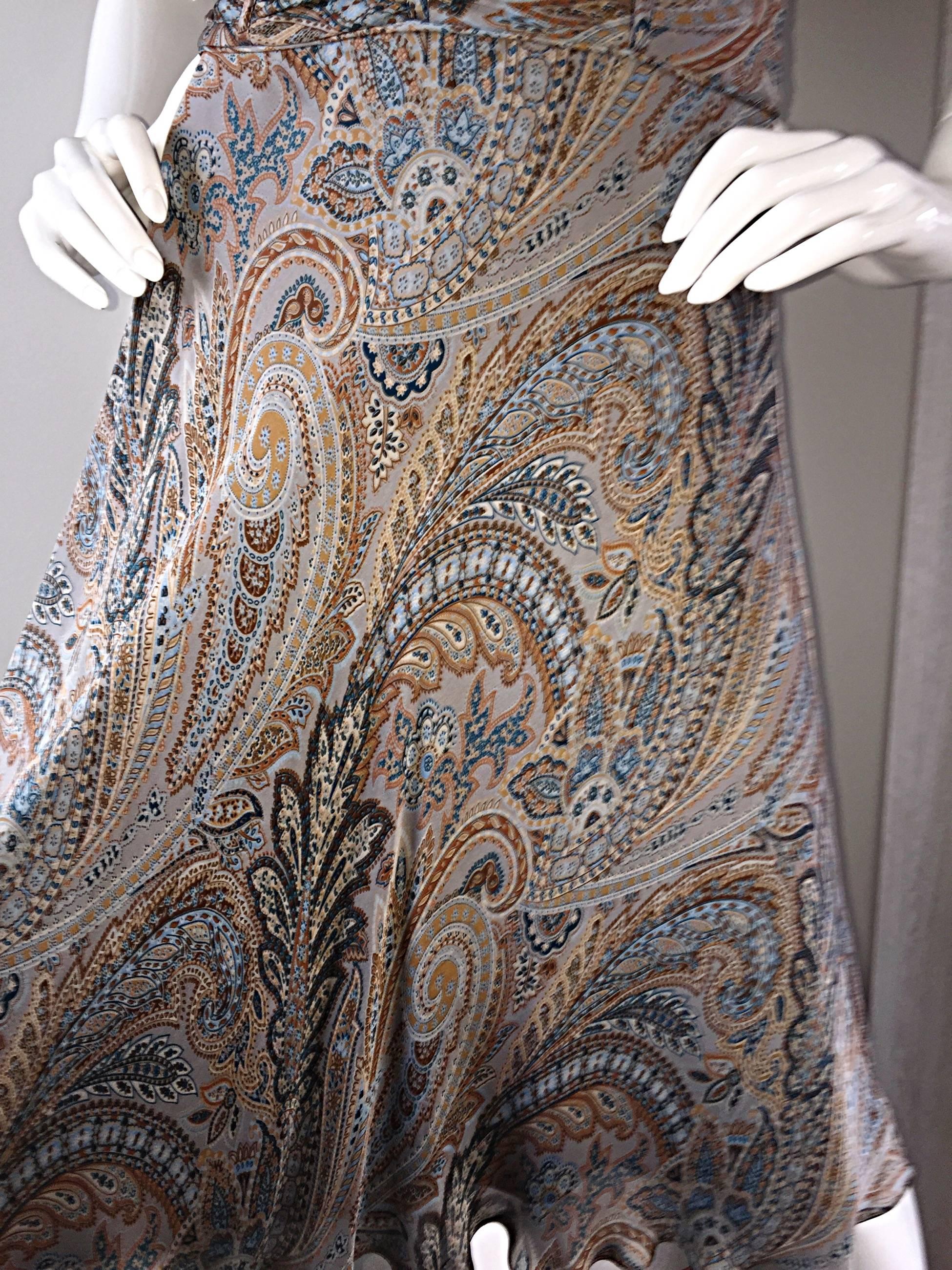 Stunning Badgley Mischka 2000s Silk Beaded Paisley Halter Cap Sleeve Dress 4