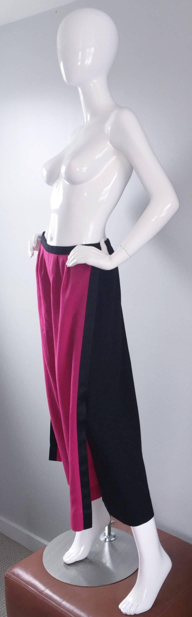 Striking Vintage Galanos Pink + Black Color Block Culottes Wide Leg Wool Pants  3