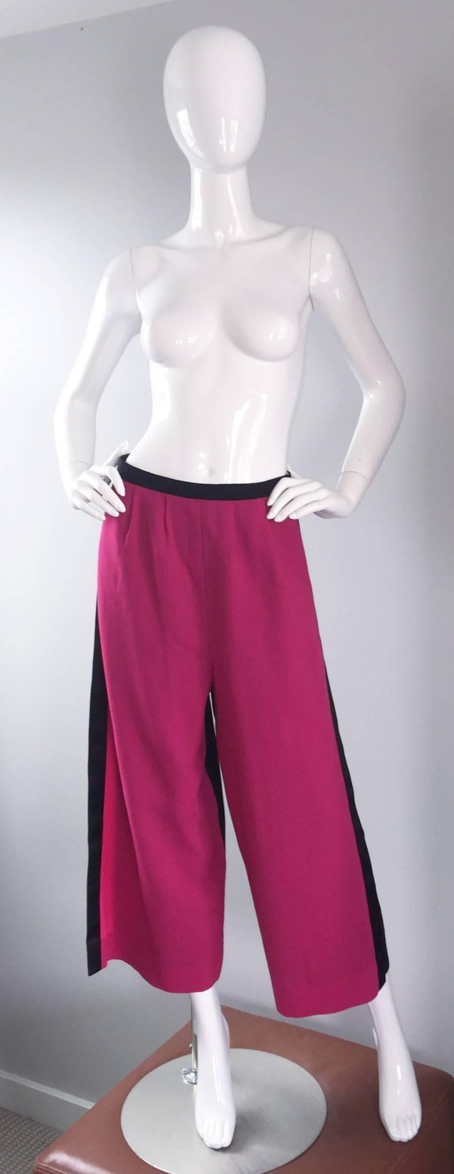 Amazing, and rare vintage James Galanos culottes/pants! Features fuchsia/pink front, with black back. Draped pink wool overlay. Chic wide legs. Looks great on! Perfect with a tank, blouse, or sweater. Couture quality, with hand sewn finishing.