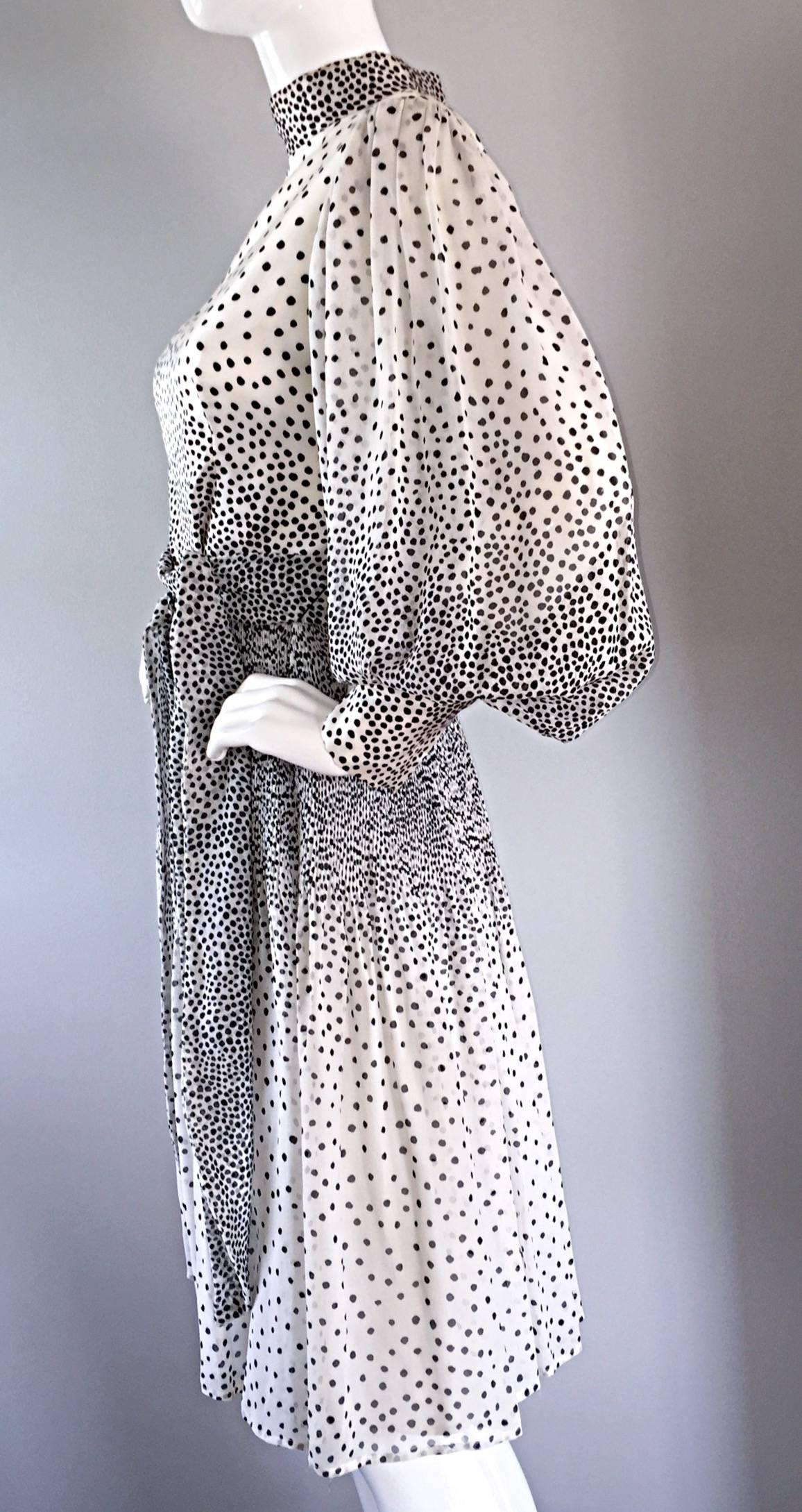 Mollie Parnis 1960s 60s Chic Black & White Polka Dot Silk Chiffon Vintage Dress  In Excellent Condition In San Diego, CA