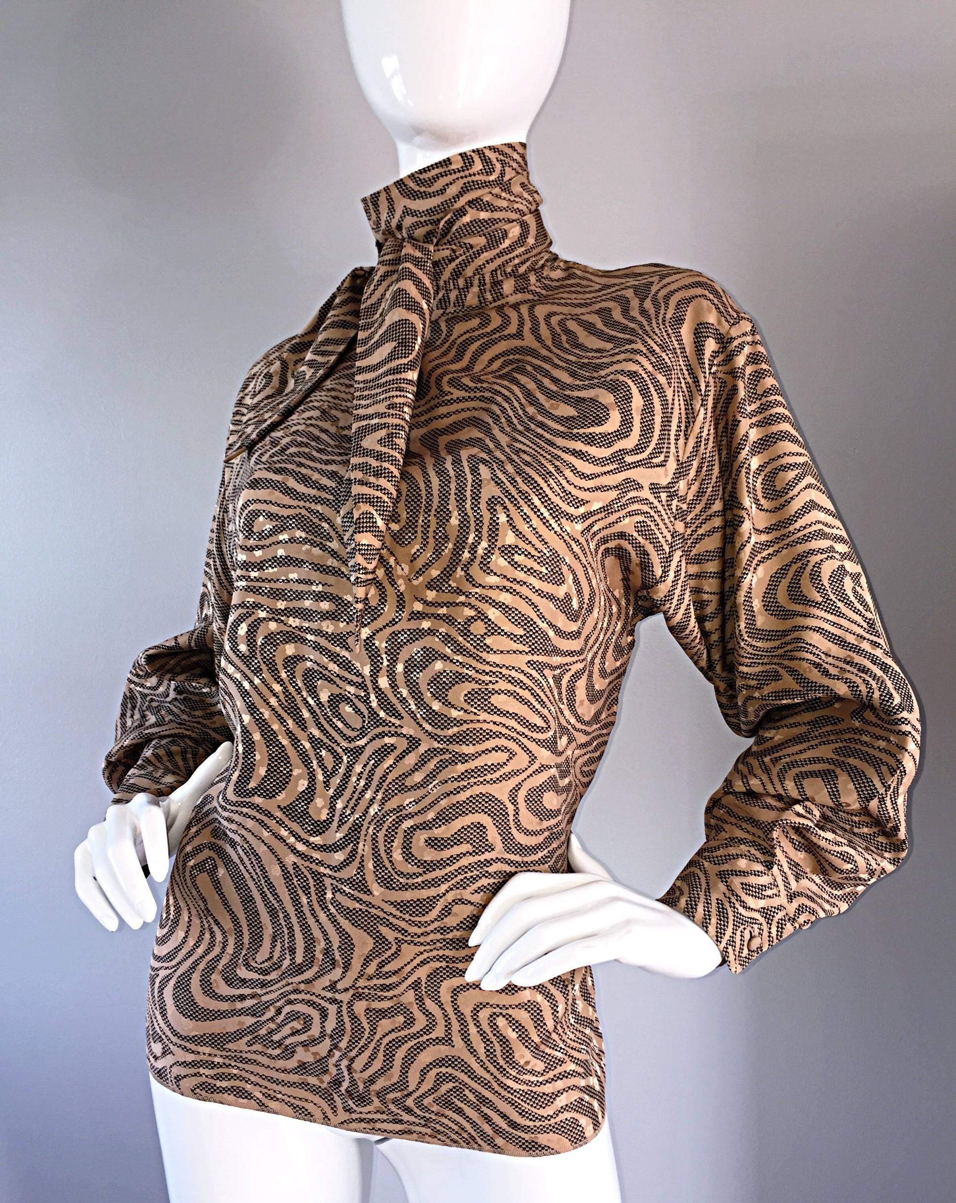 Women's Chic Vintage St. John Zebra Animal Print Swirl Dolman Sleeve Silk Scarf Blouse