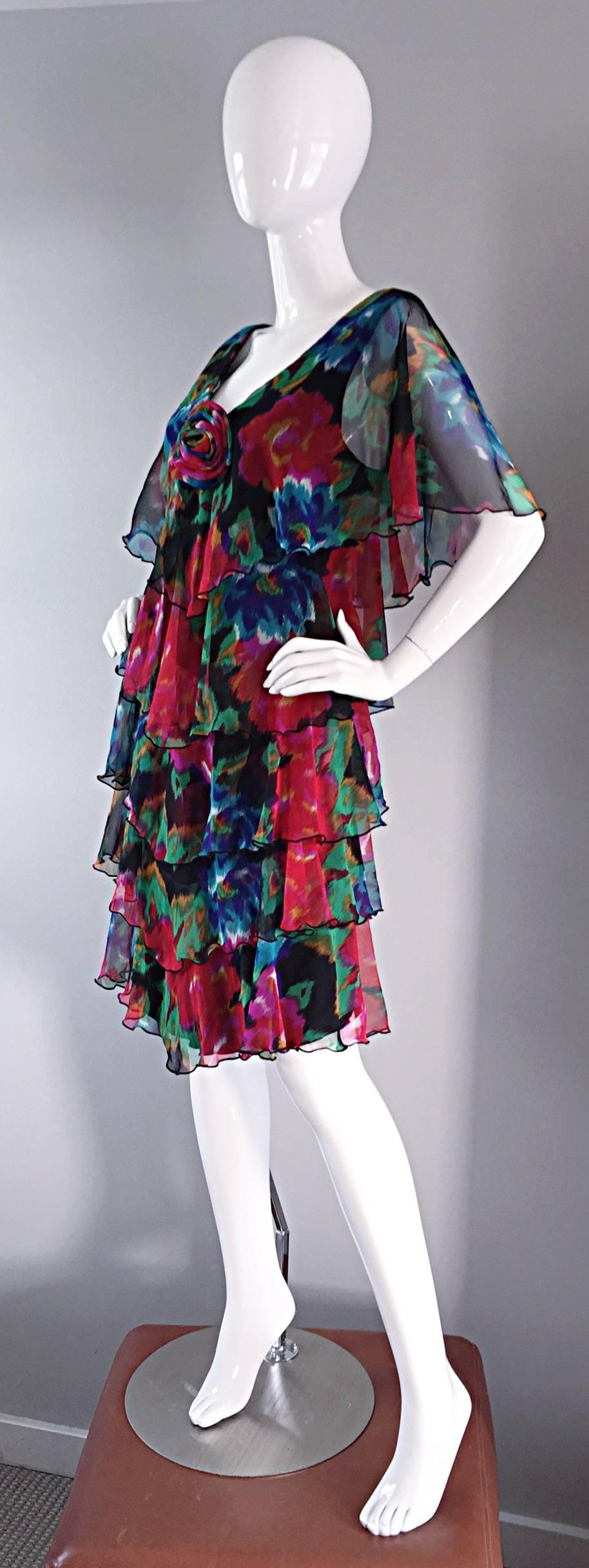 Beautiful Vintage Holly's Harp Floral Boho Chiffon Tiered Bohemian Dress In Excellent Condition In San Diego, CA