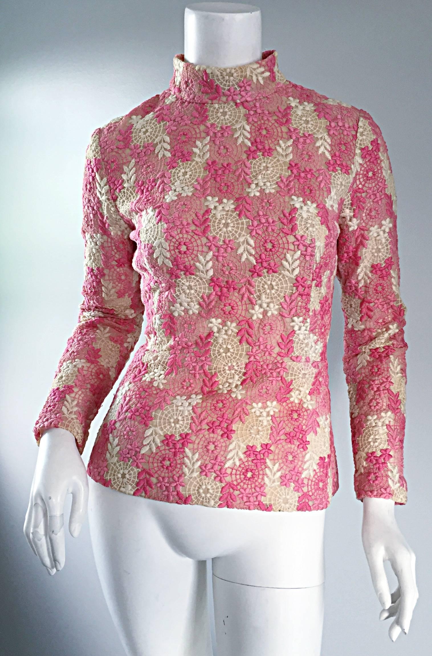 Absolutely Fabulous vintage Mignon 1960s blouse! Pink and ivory / white hand crochet work, lined in a soft nude silk. Great slim fit, that looks sensational on! Easily transitions into any wardrobe, and great for day or night. Great with shorts or