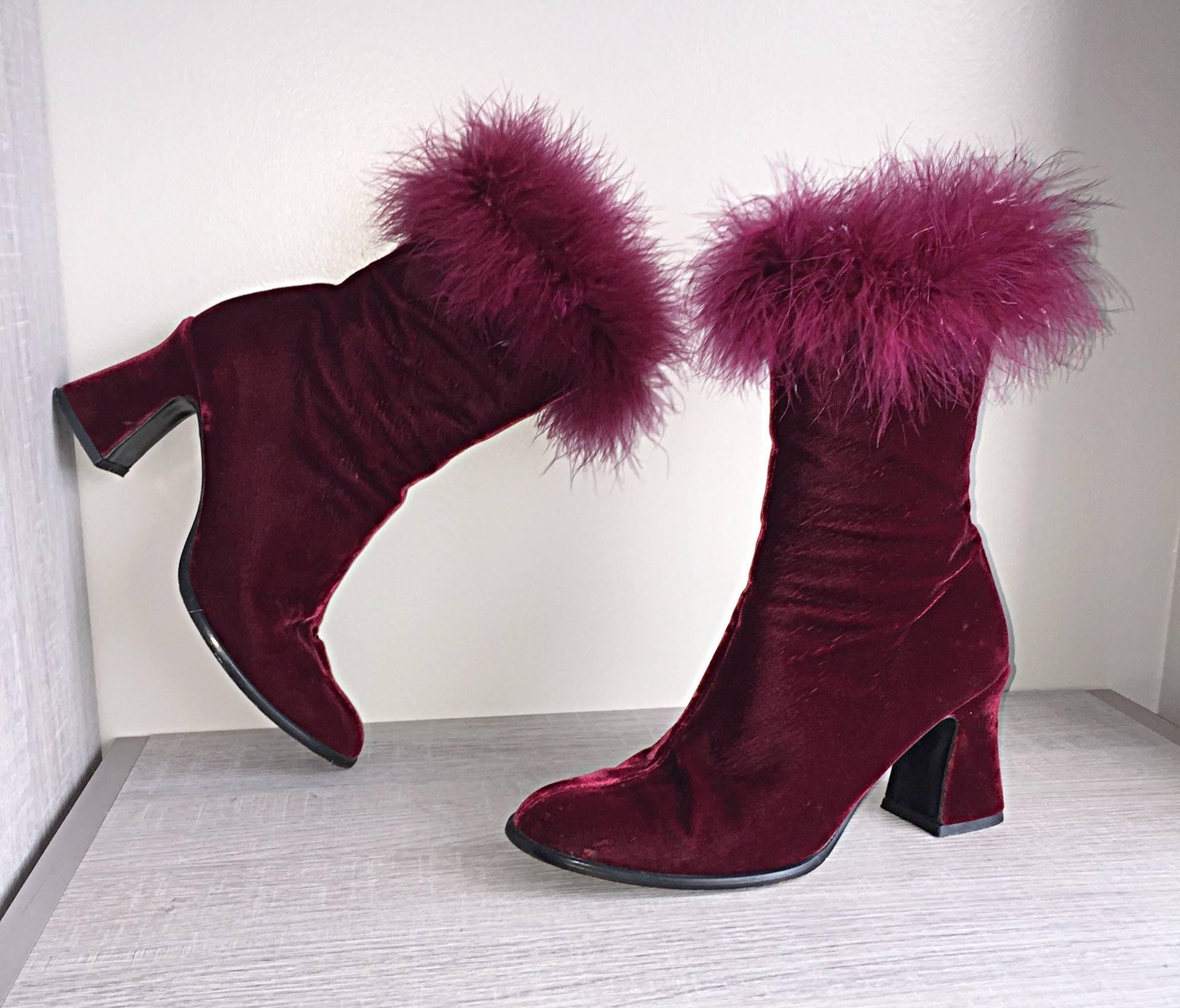 Rare Vintage Charles Jourdan Size 7.5 Merlot Wine Velvet Ostrich Feather Booties In Excellent Condition For Sale In San Diego, CA
