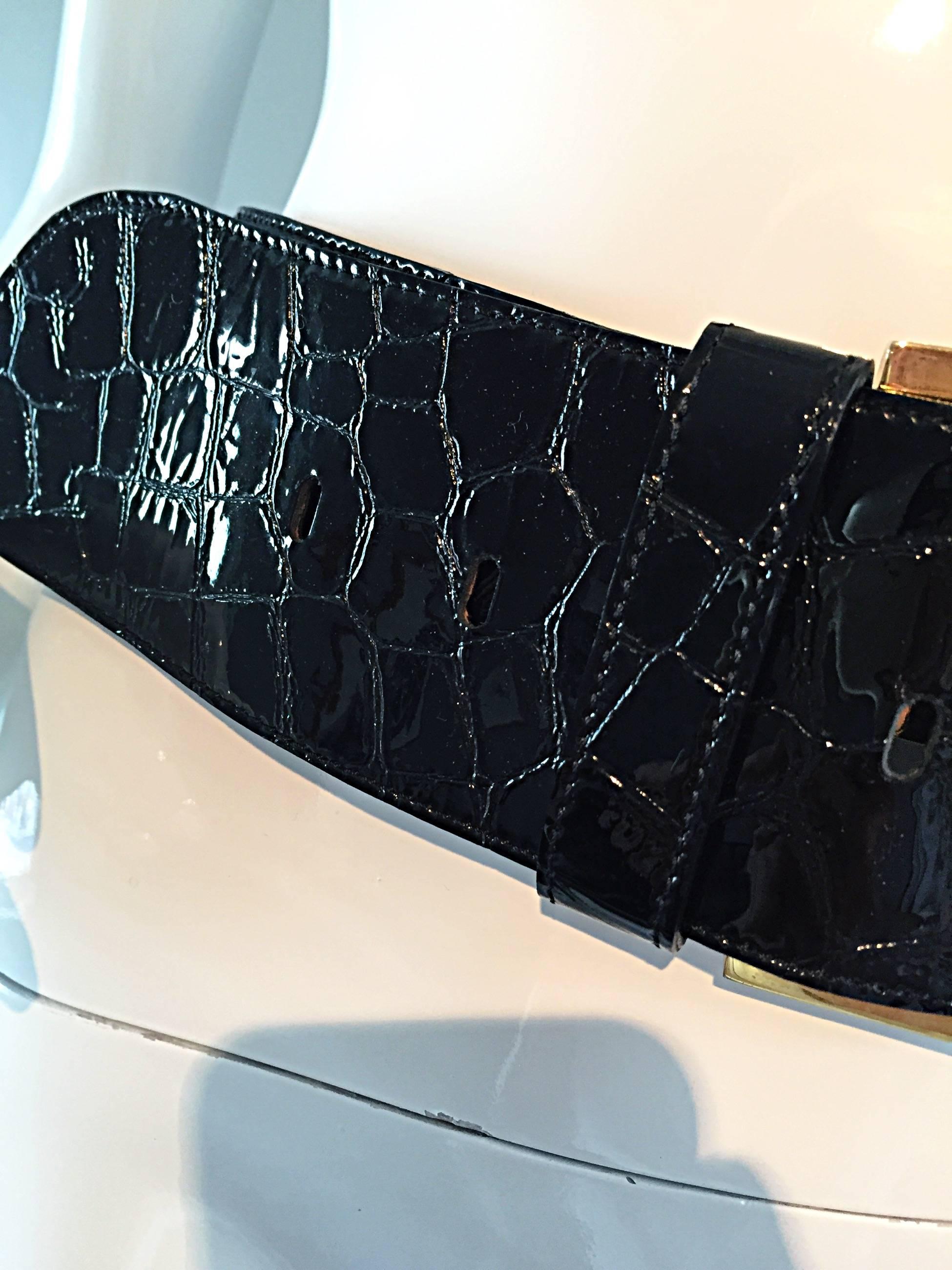 Women's New Vintage Jane August Crocodile Alligator Embossed Black Patent Leather Belt For Sale