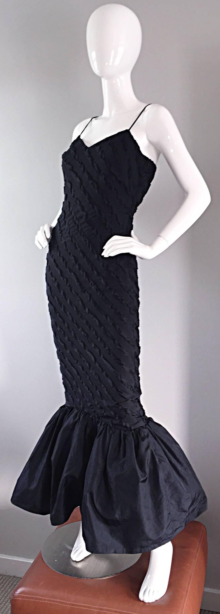 1950s Lilli Diamond Black Embroidered Vintage 50s Mermaid Bombshell Dress / Gown 2