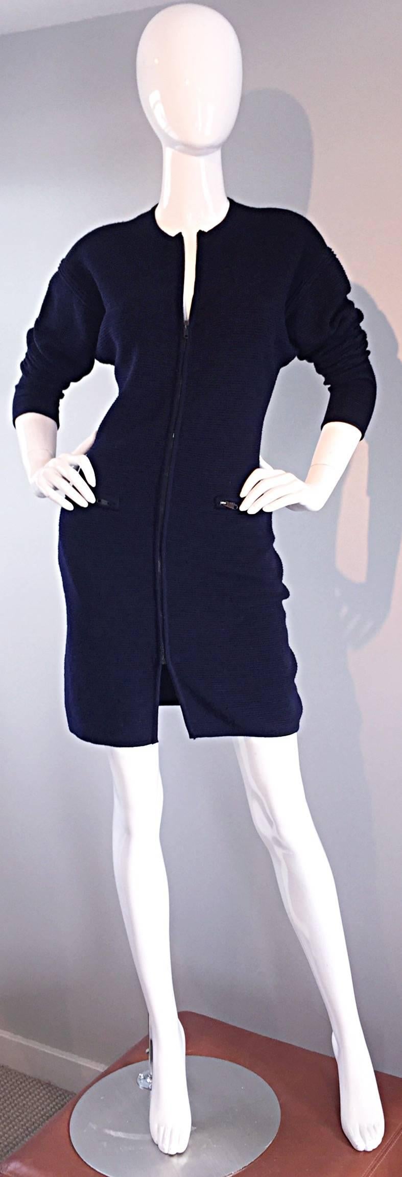 1980s Claude Montana Azul Marino ' Scuba ' Vintage 80s Vestido Suéter Cardigan Negro en venta