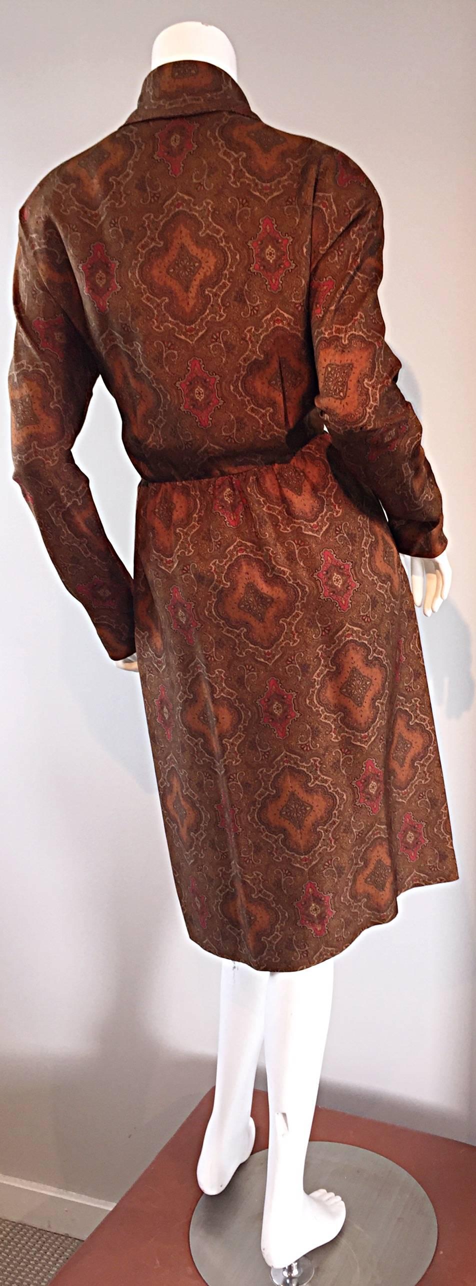 Women's Beautiful Vintage Carolyne Roehm Paisley Silk Autumnal Shawl Collar Wrap Dress
