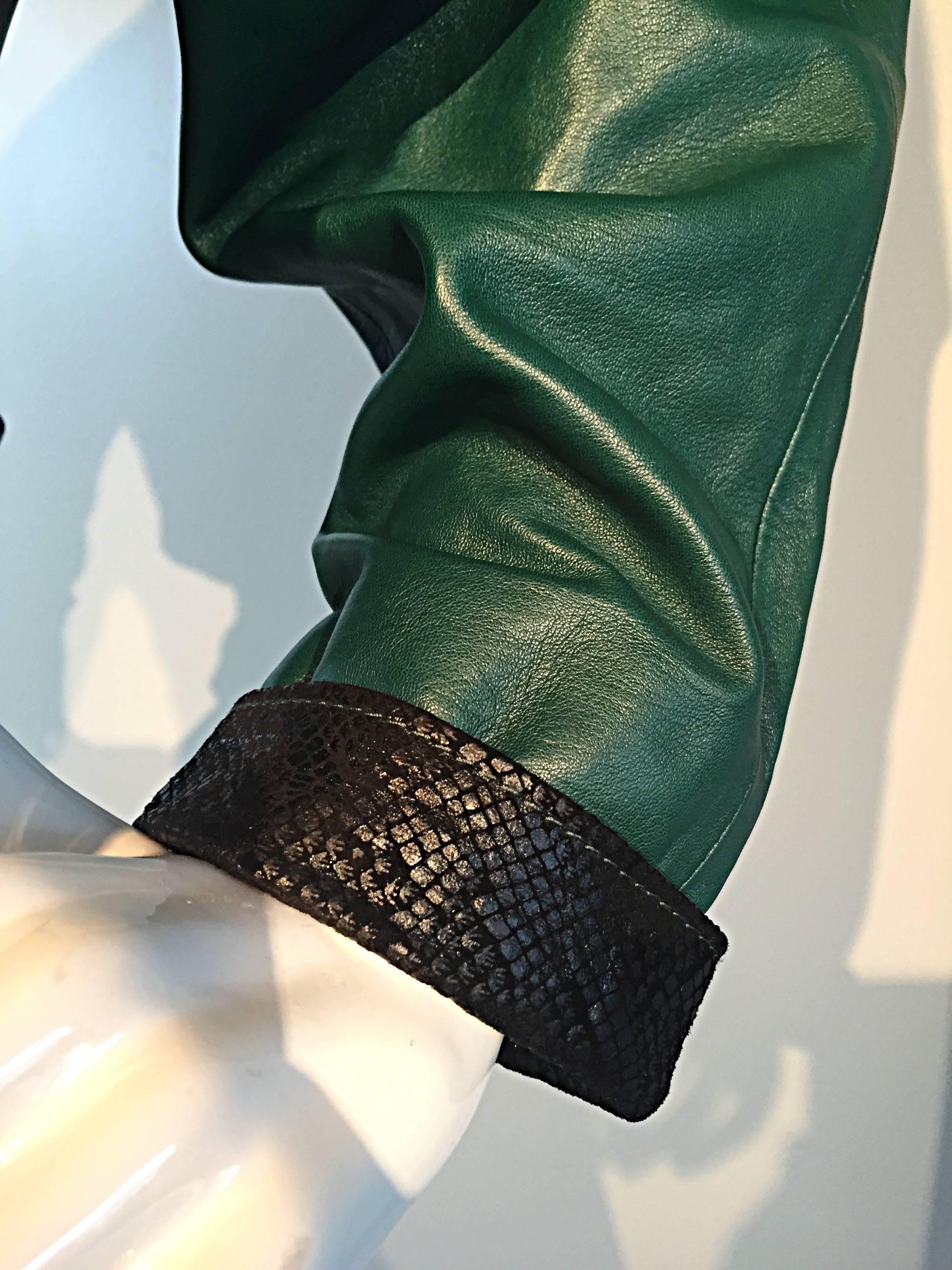 Filippo Burgio Vintage Tulipano Leather of Florence Hunter Green Cropped Bolero In Excellent Condition In San Diego, CA