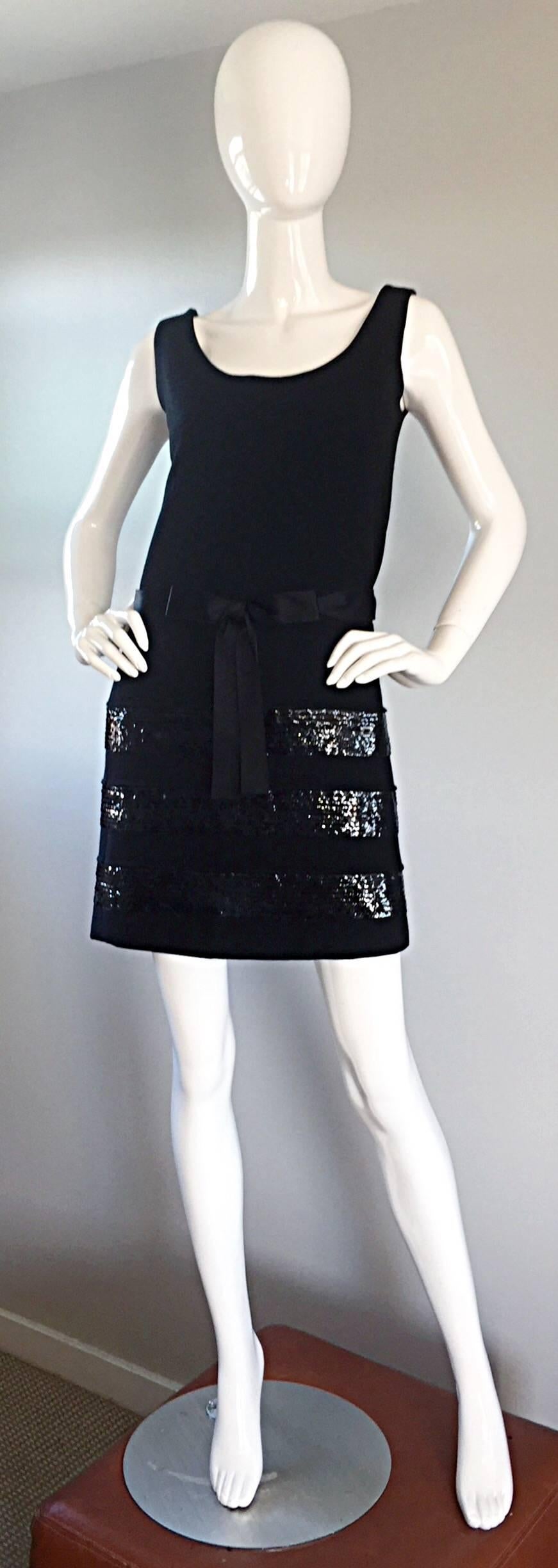1960s Chester Weinberg Chic Vintage Black Wool + Sequins 60s Shift Dress w/ Bow For Sale 4
