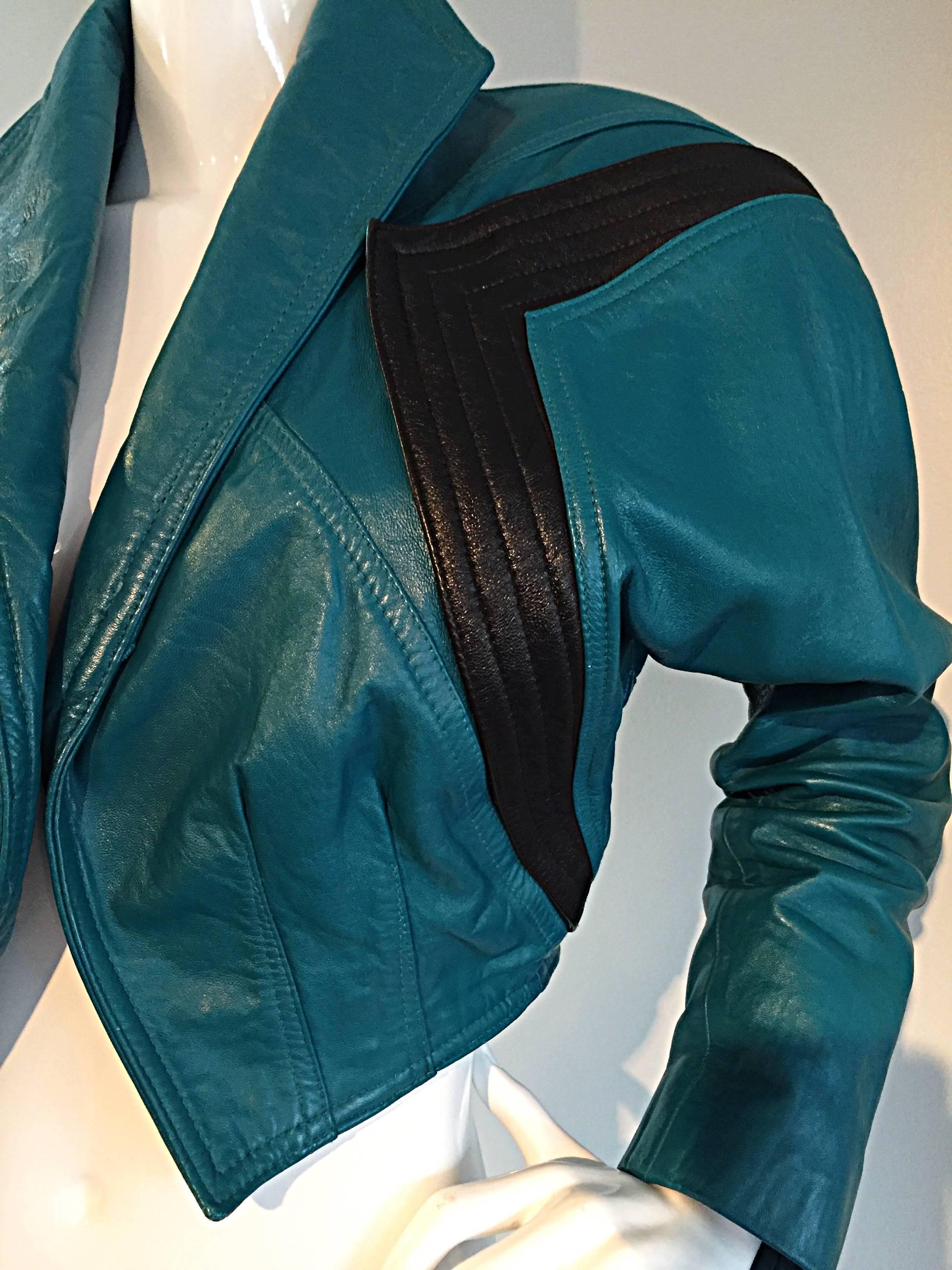 Avant Garde Kelli Kouri Leder Vintage Teal Blau + Schwarz Gekürzte Bolero Jacke 4