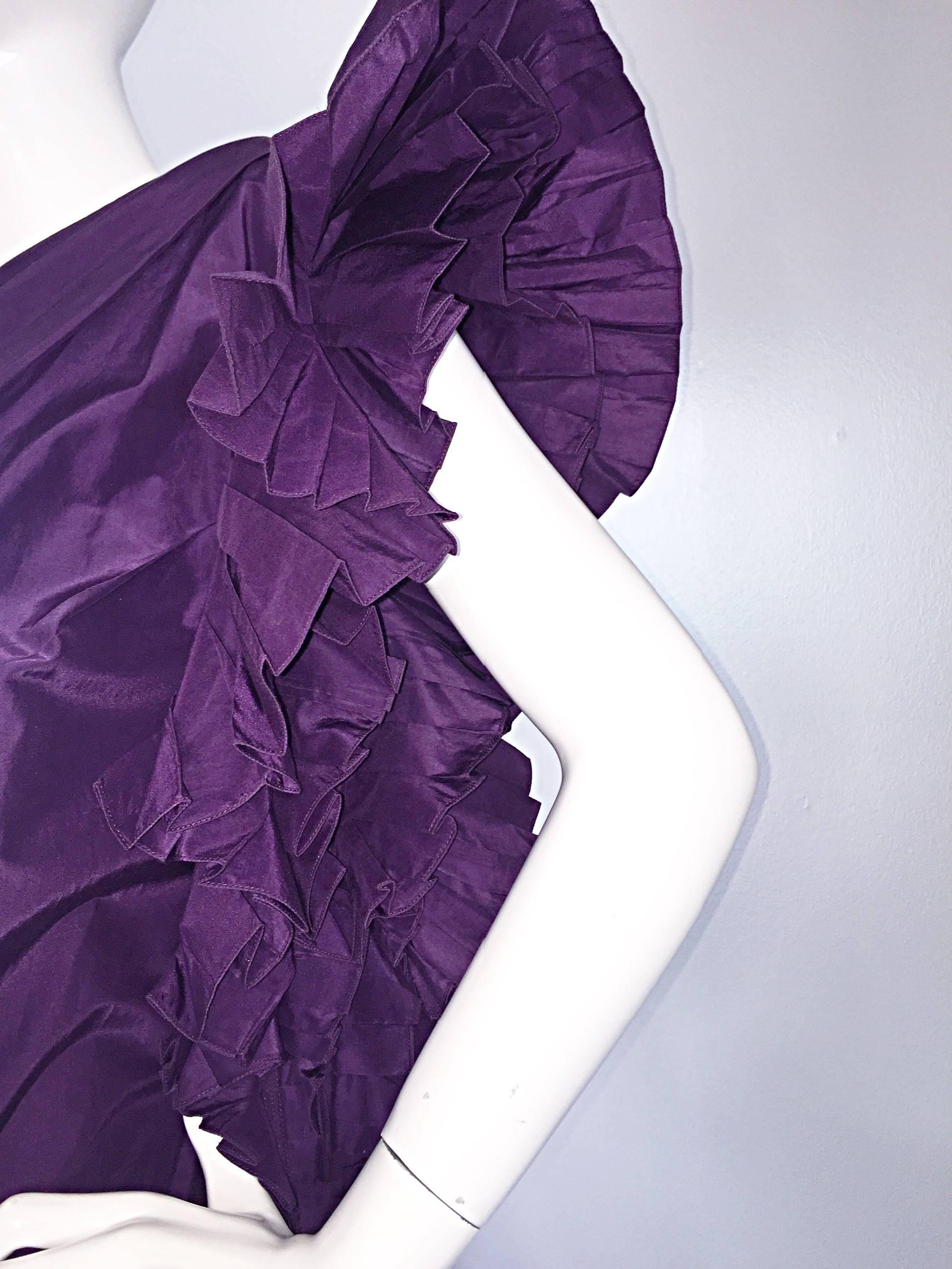 Vintage Gianfranco Ferre Rich Purple Silk Origami One Shoulder Toga Kleid im Angebot 2