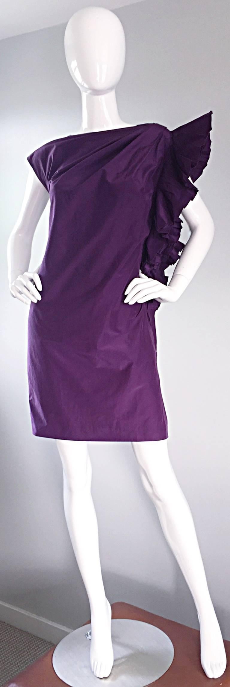 Vintage Gianfranco Ferre Rich Purple Silk Origami One Shoulder Toga Dress For Sale 3