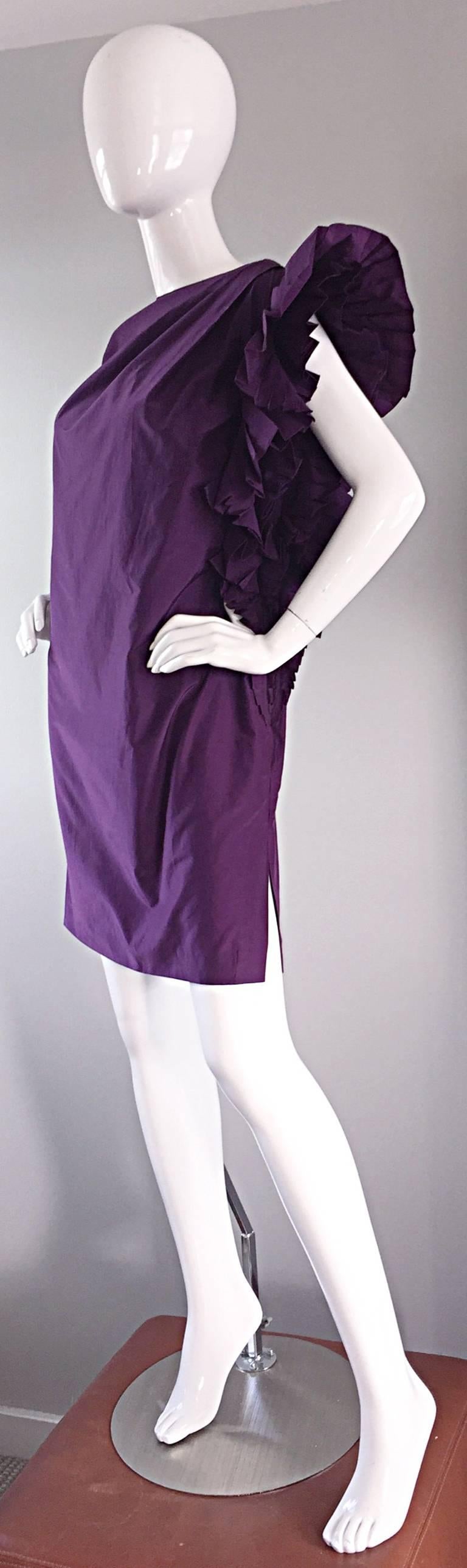 Vintage Gianfranco Ferre Rich Purple Silk Origami One Shoulder Toga Dress For Sale 2