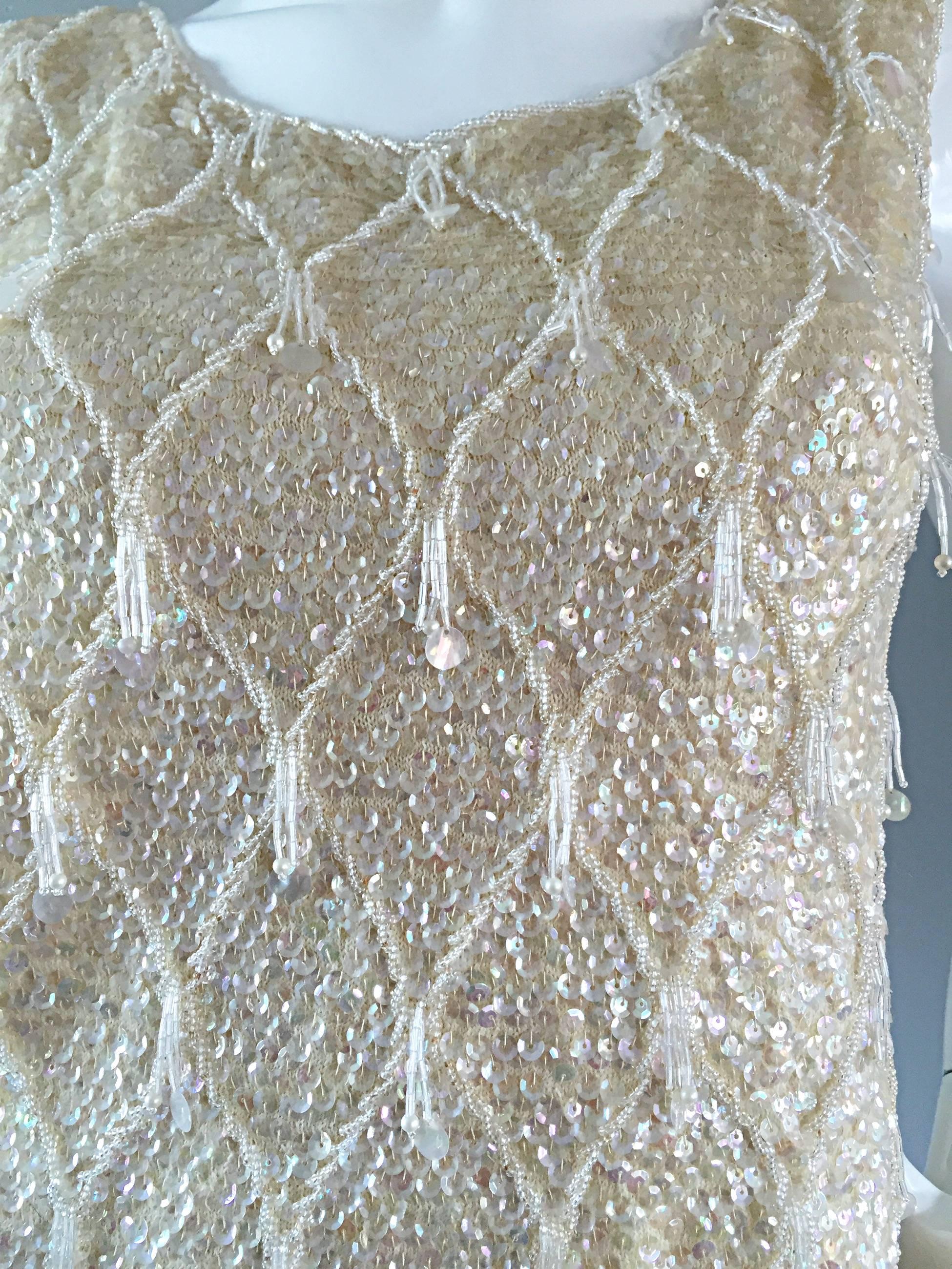 Beautiful 1950s / 1960s Ivory Wool Beaded + Sequins Off - White Sleeveless Top For Sale 1