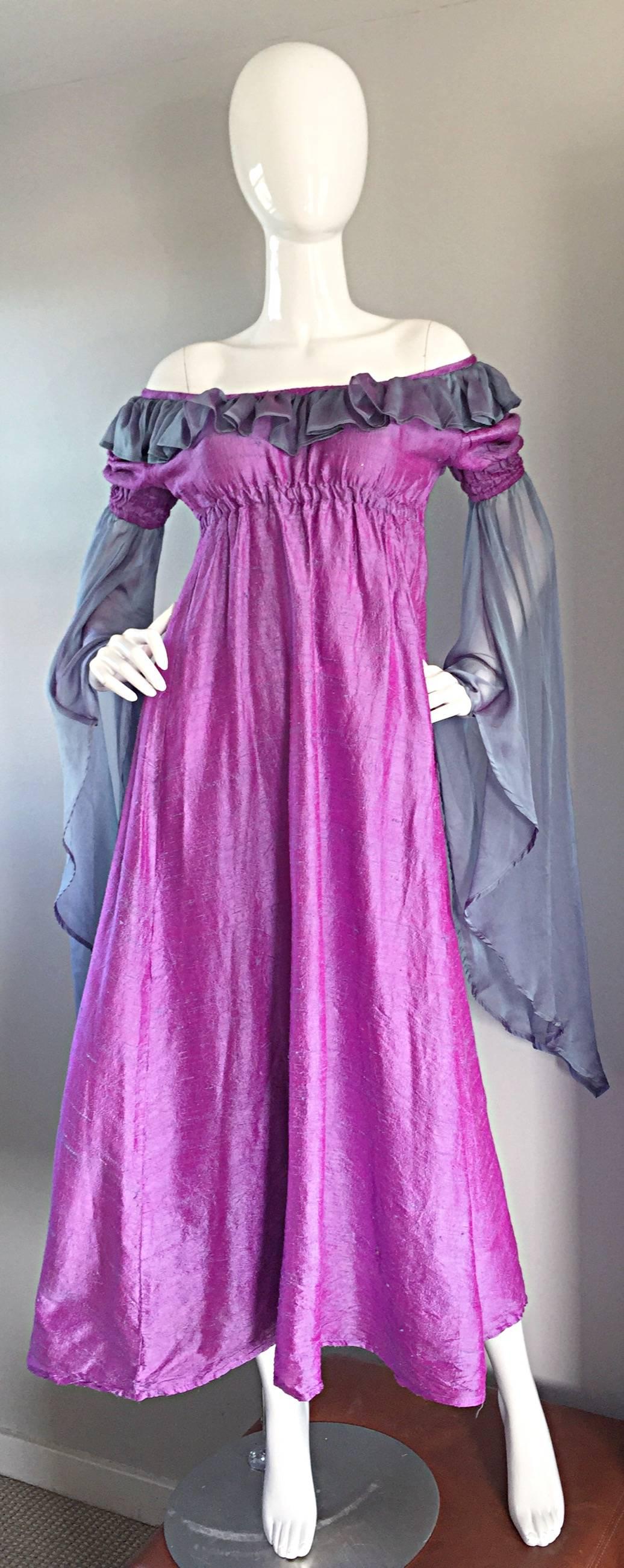 Pretty Vintage Fuchsia + Pink Purple 1970s 70s Raw Silk Dress w/ Angel Sleeves For Sale 2