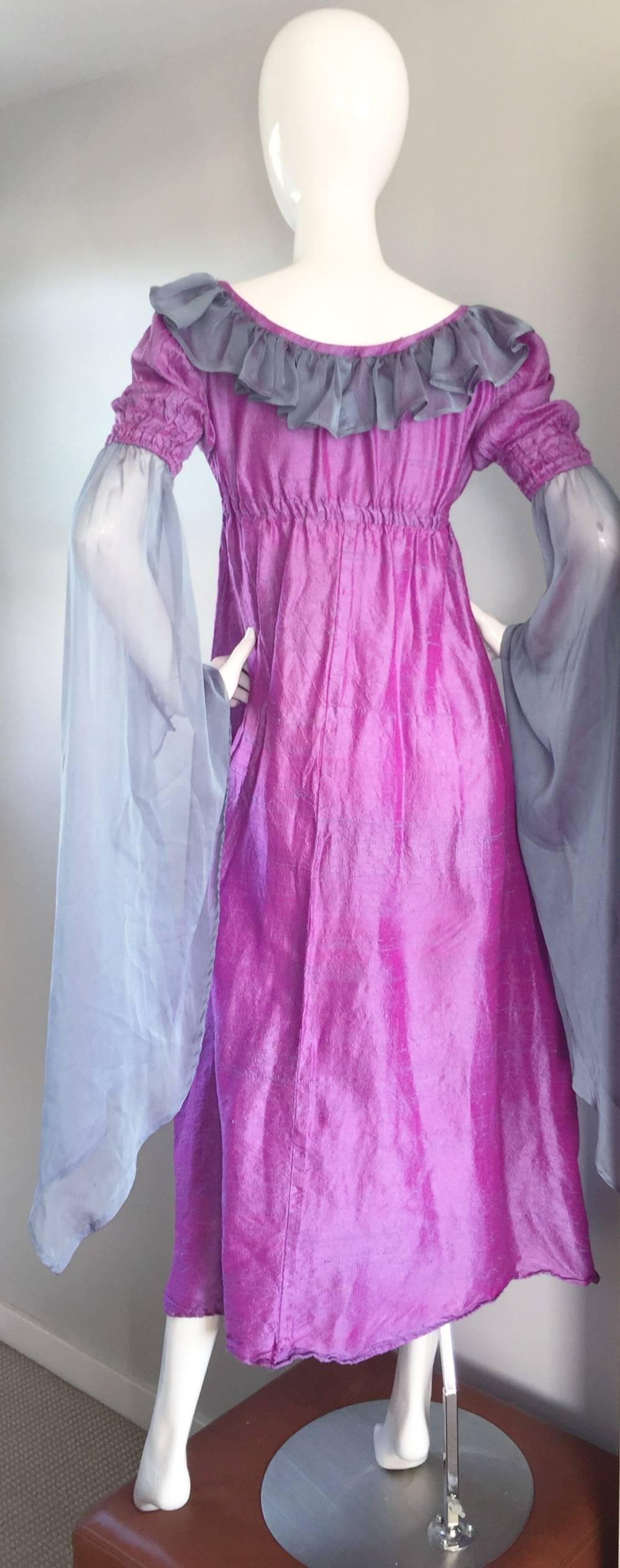 Women's Pretty Vintage Fuchsia + Pink Purple 1970s 70s Raw Silk Dress w/ Angel Sleeves For Sale