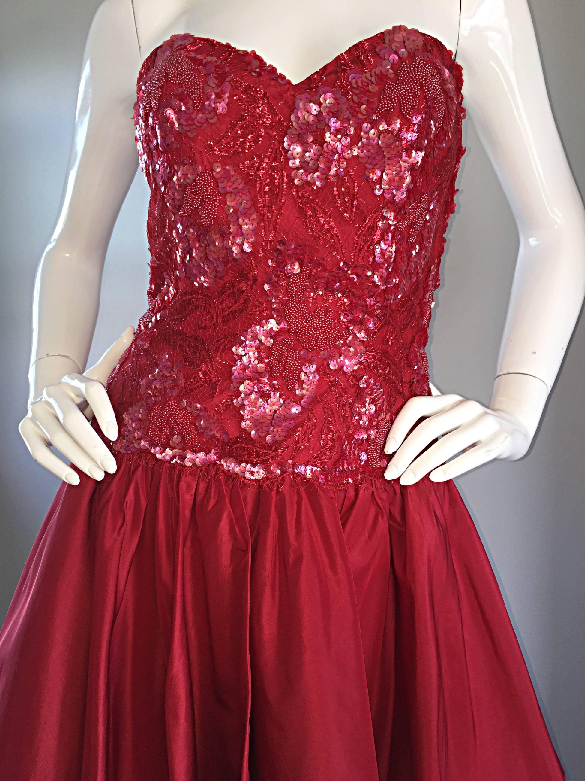 Joanna Mastroianni Beautiful Vintage 90s Candy Apple Red Strapless Sequin Dress For Sale 2