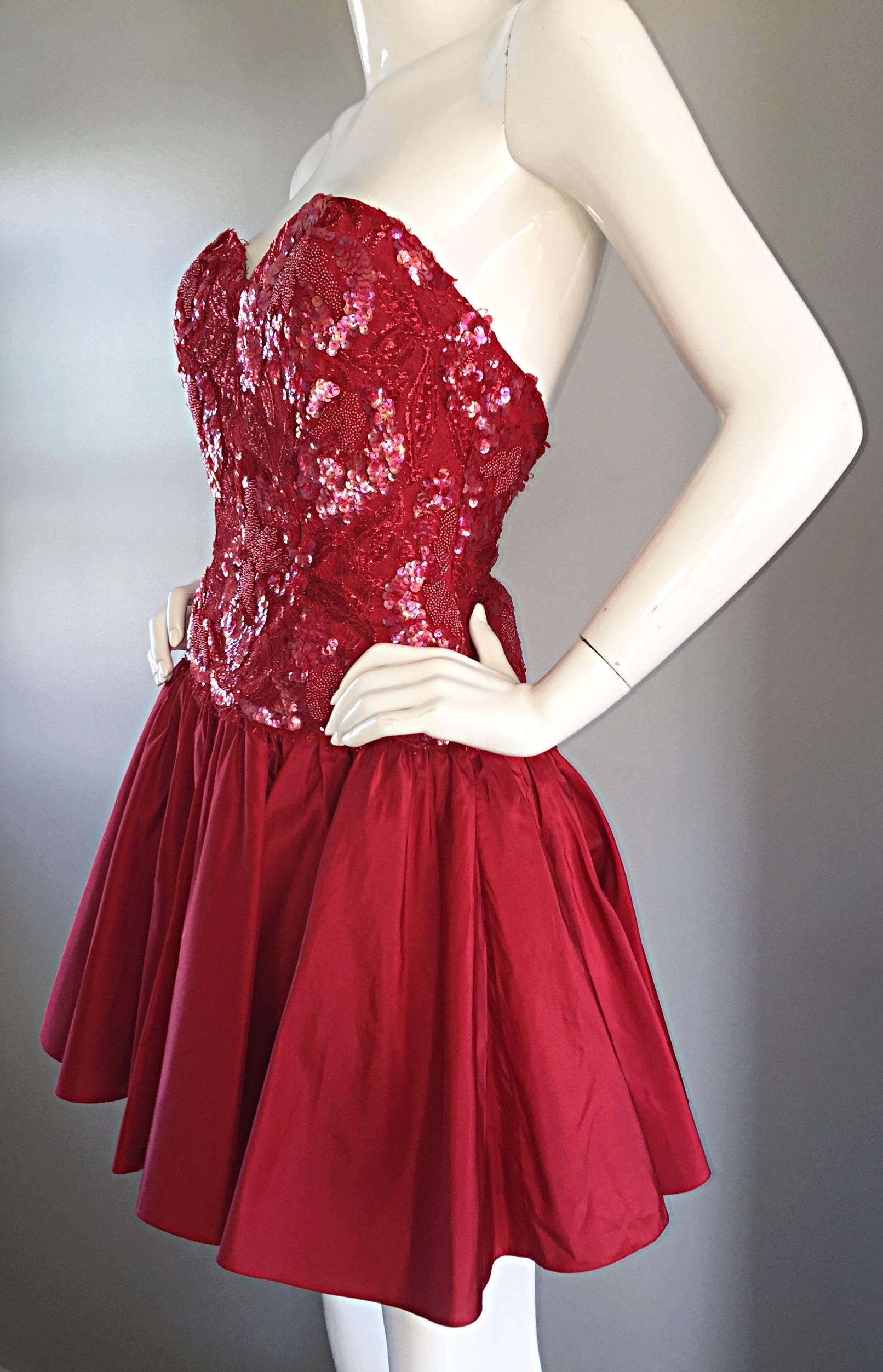 Women's Joanna Mastroianni Beautiful Vintage 90s Candy Apple Red Strapless Sequin Dress For Sale