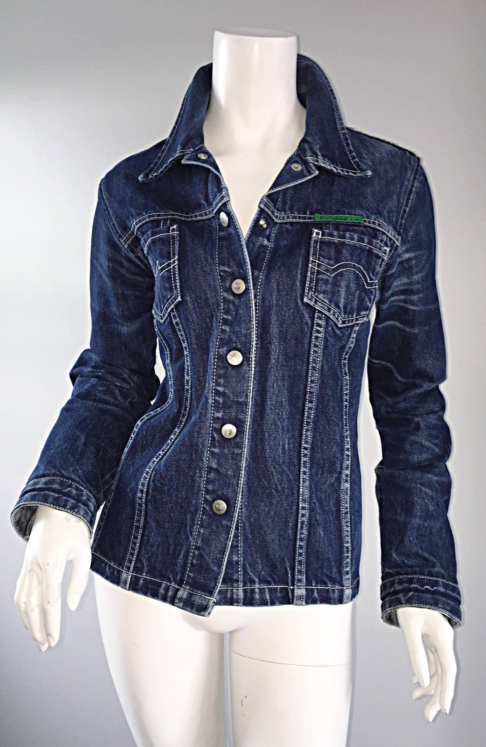 The perfect denim jacket! Vintage TODD OLDHAM blue jean denim shirt jacket! Amazing style, that makes this so much more than just a basic denim jacket. Tailored fit, with strong snap buttons up the bodice, and a mock belt on the back. Features