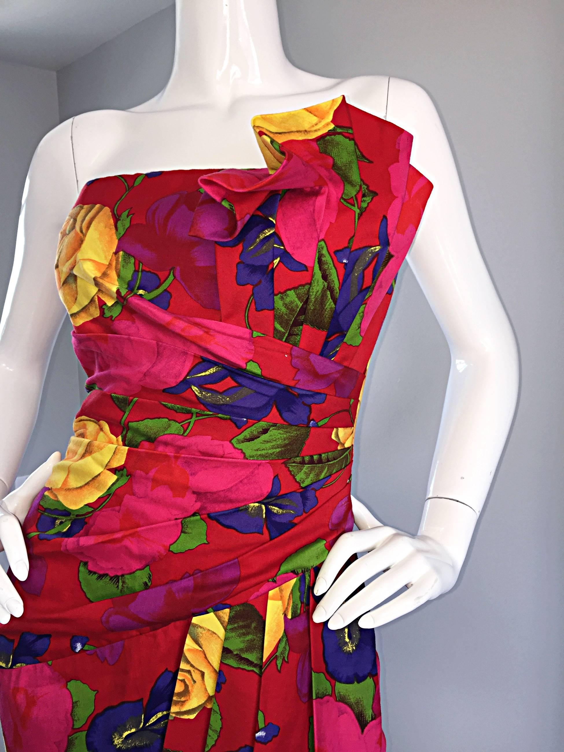 Vintage Neiman Marcus Size 8 Hawaiian Flower Strapless Origami Wiggle Dress In Excellent Condition For Sale In San Diego, CA