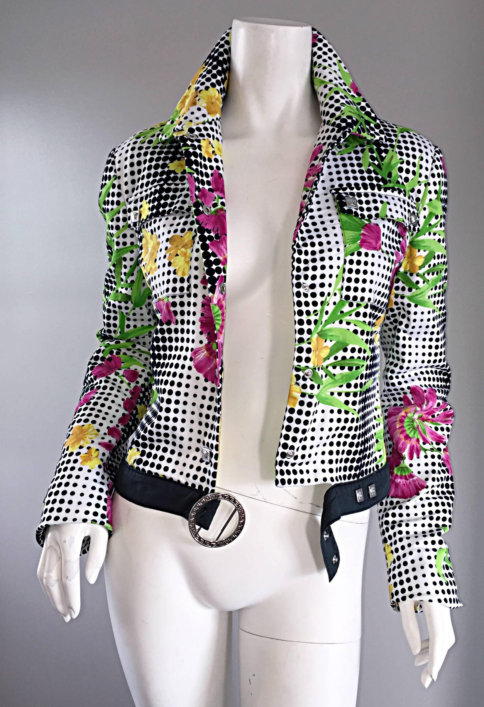 Gray Important Vintage 1990s Gianni Versace Jeans Couture Op  Art Belted 90s Jacket For Sale
