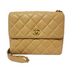 Vintage Chanel classic beige caviar leather 2.55 square shape chain shoulder bag