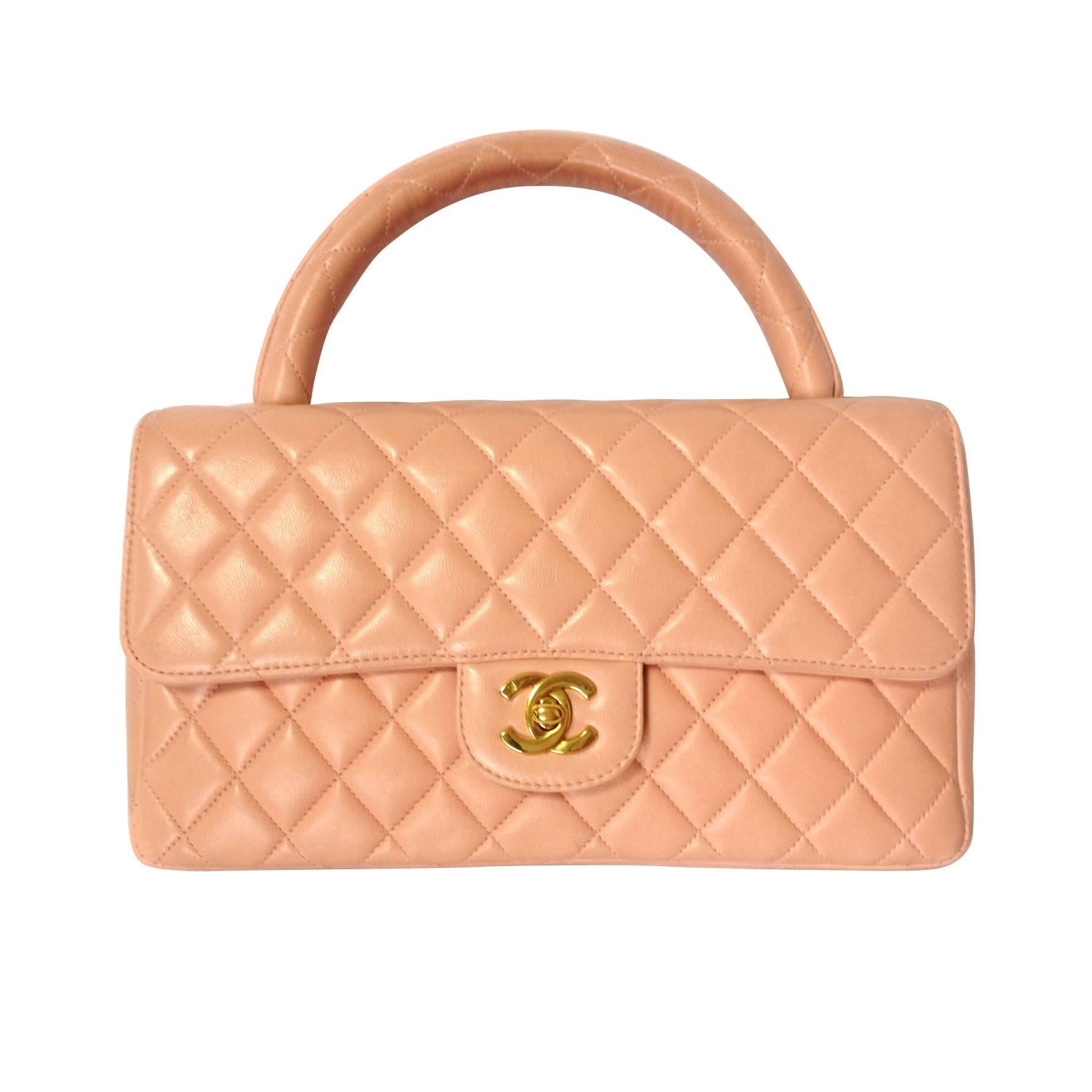 Vintage CHANEL milky pink color lambskin classic 2.55 handbag purse with gold CC For Sale