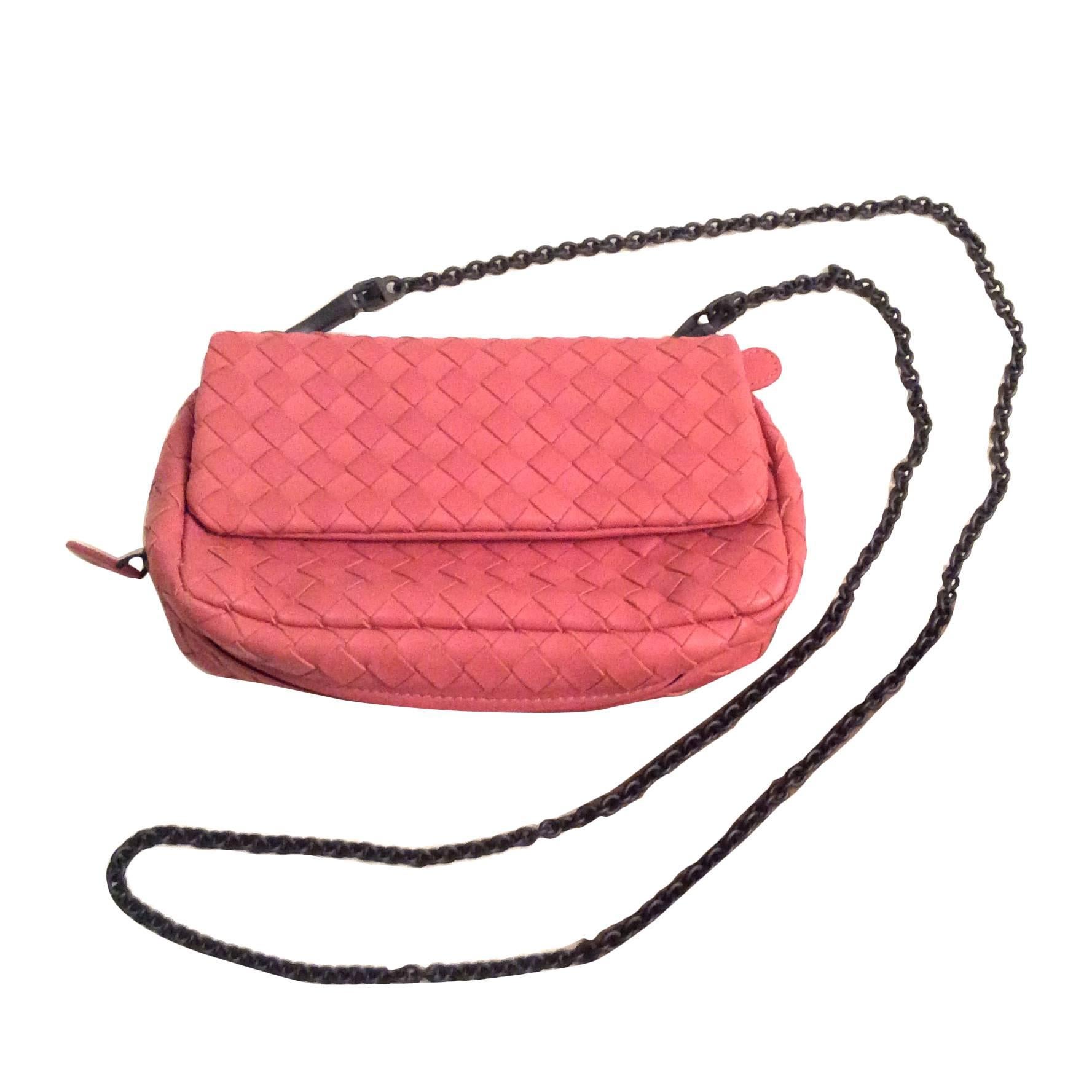 New Bottega Veneta Crossbody / Messenger Bag - Pink For Sale