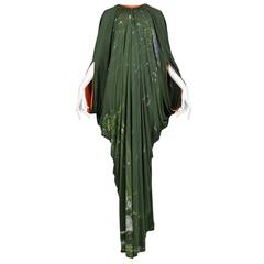Yuki Grüner Kaftan