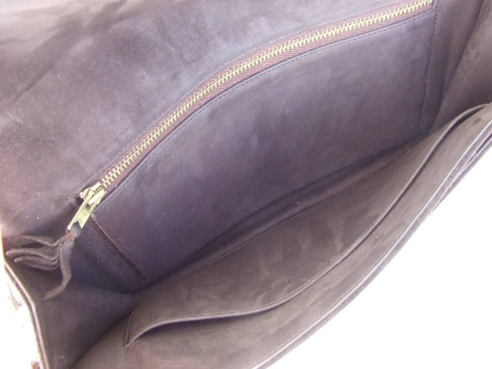Black Exceptionnal and Rare Hermès Lydie Bag Clutch In Brown Doblis Suede GHW