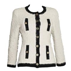 Rare Collector's CHANEL Signature Boucle Jacket 1994 1