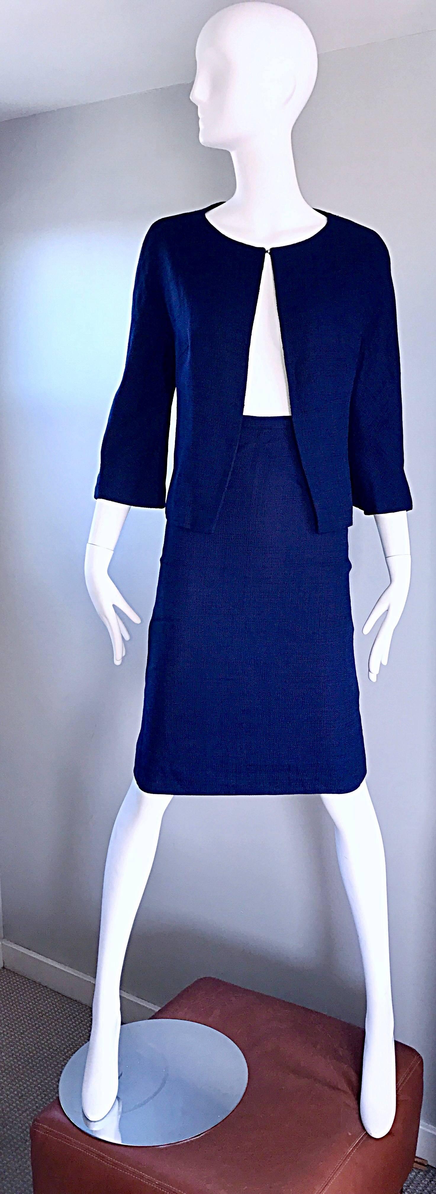 1960s Lilli Ann Navy Blue Vintage 60s Wool Classic and Chic Skirt Suit Ensemble  In Excellent Condition For Sale In San Diego, CA