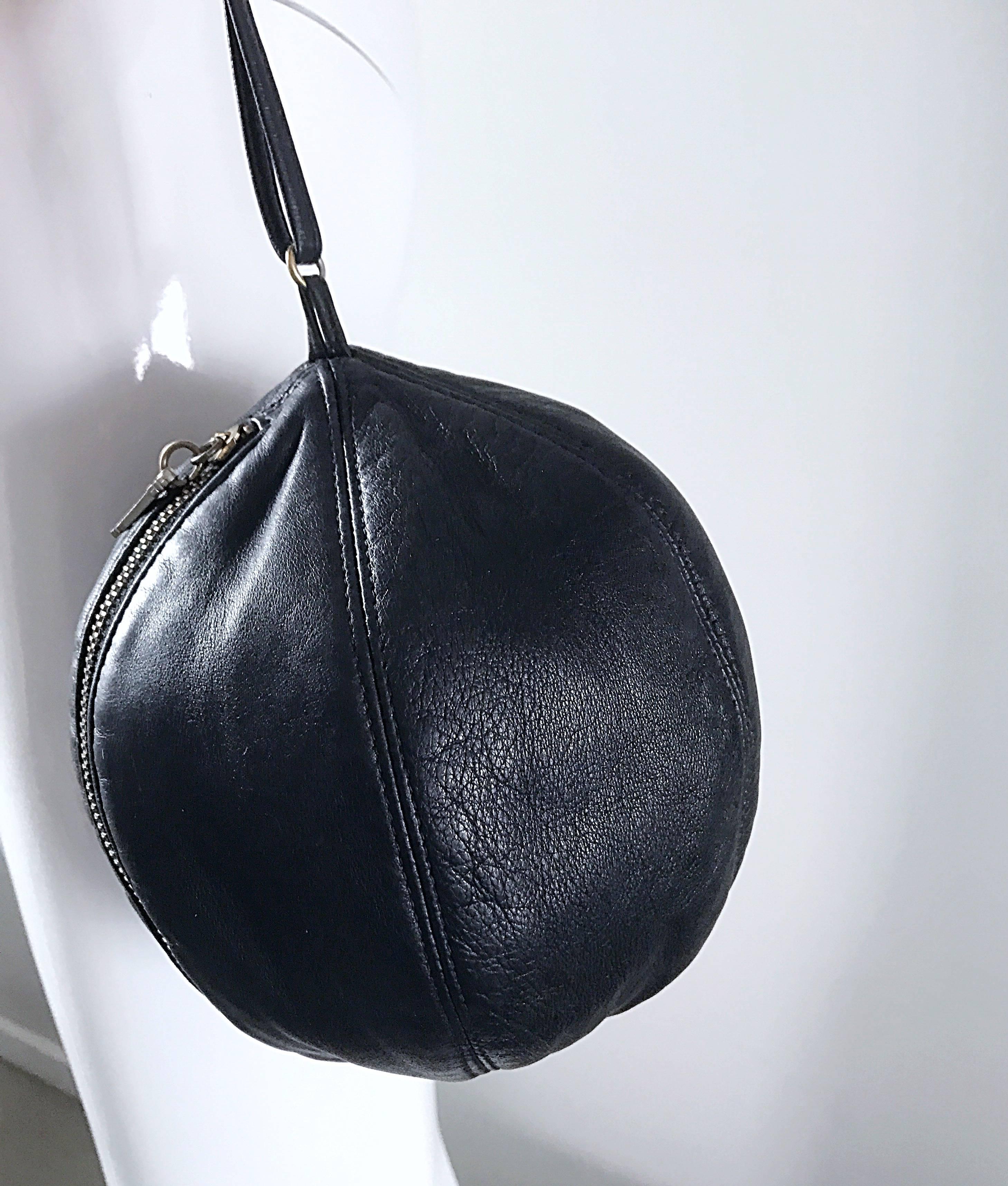 Rare Vintage Isaac Mizrahi Black Leather ' Bowling Ball ' Punch Bag Purse 1990s 1