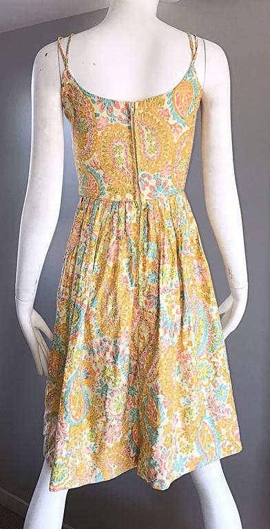 1950s Chic Vintage Flower and Paisley Fit n' Flare Cotton 50s Swing ...