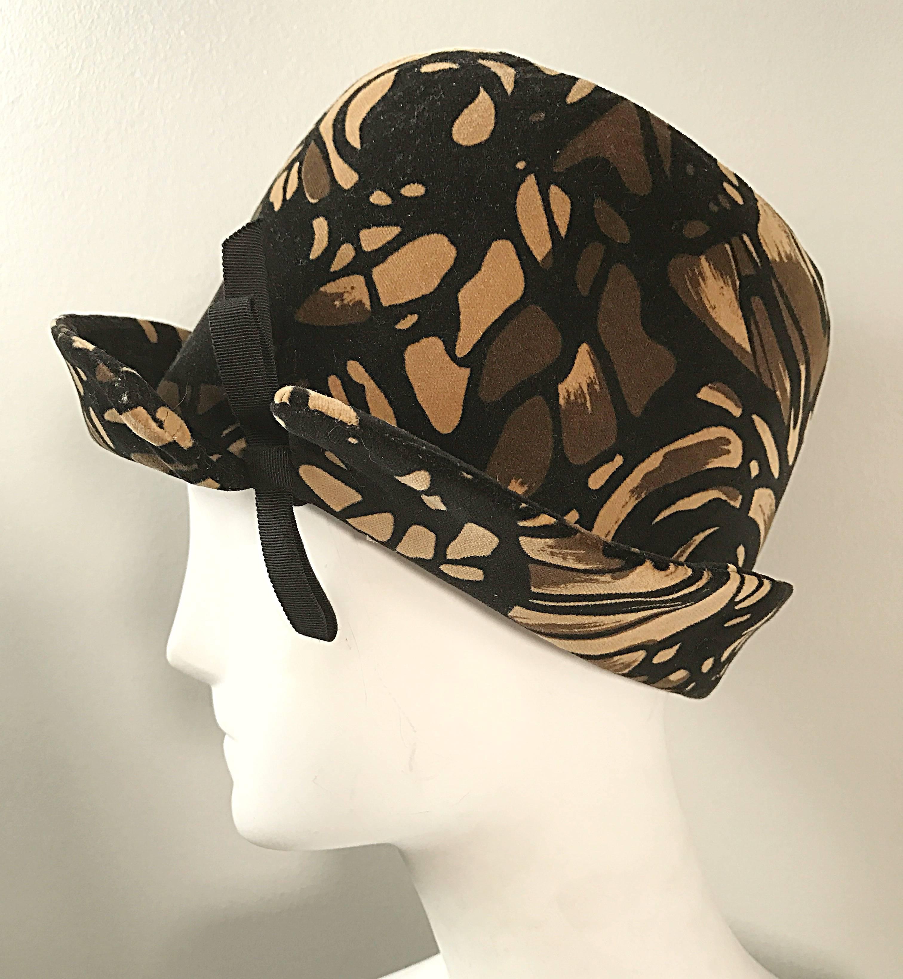 Women's 1960s Oleg Cassini 1920s Style Brown + Tan + Black 60s Mod Vintage Cloche Hat