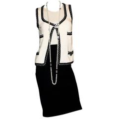 Classy Chanel Cashmere Signature Dress Suit Set Ensemble 9