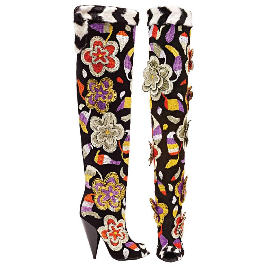 NEW VINTAGE TOM FORD 2D FLORAL EMBROIDERED OVER-NEE Boots 37 - 7 For Sale