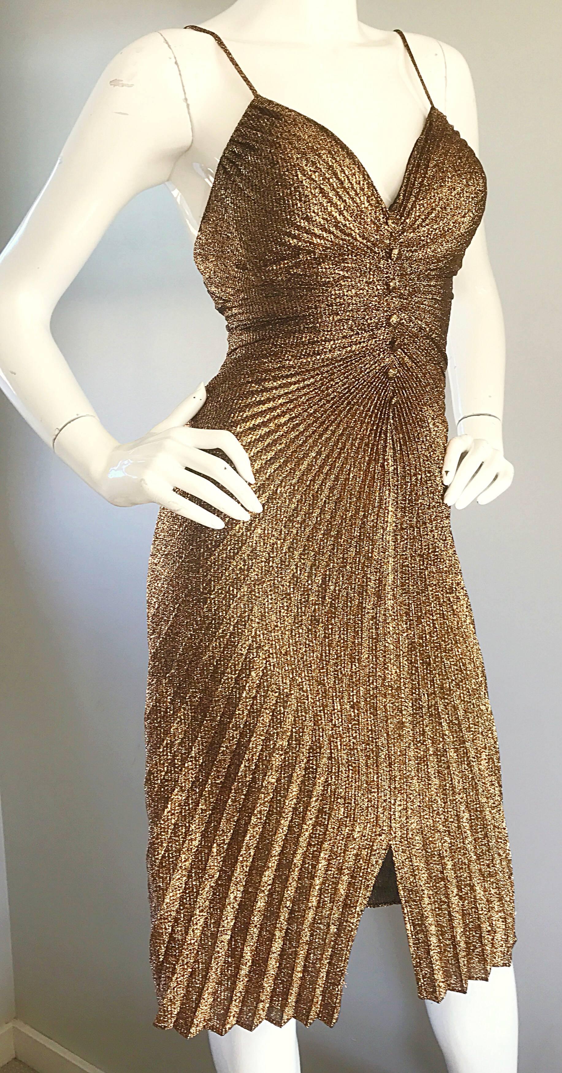 1970s Vintage Samir Sexy Gold Bronze Studio 54 Pleated Metallic Disco 70s Dress In Excellent Condition In San Diego, CA