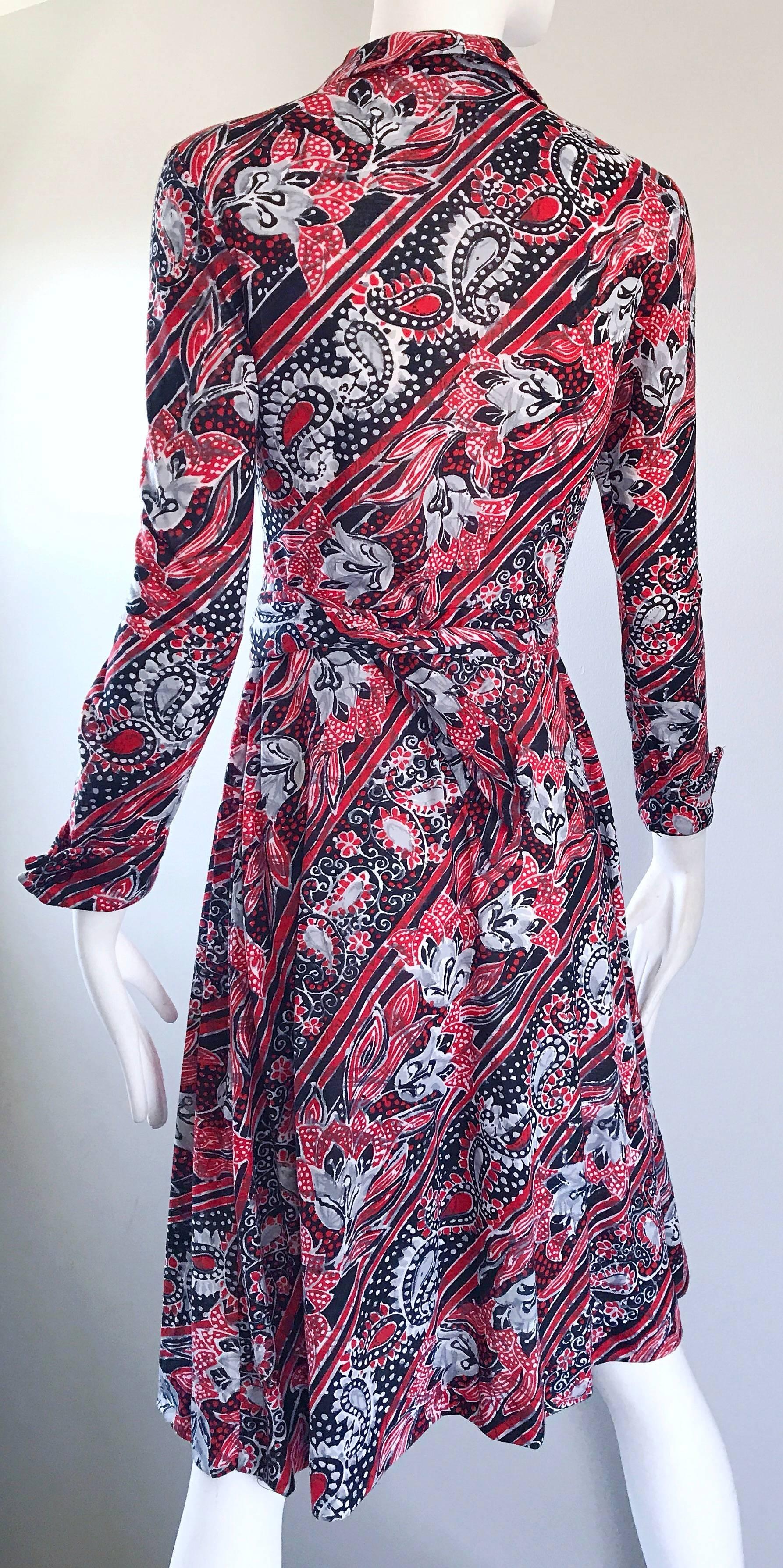 Women's 1970s Diane Von Furstenberg Bandanna Print Red White and Blue Vintage Wrap Dress