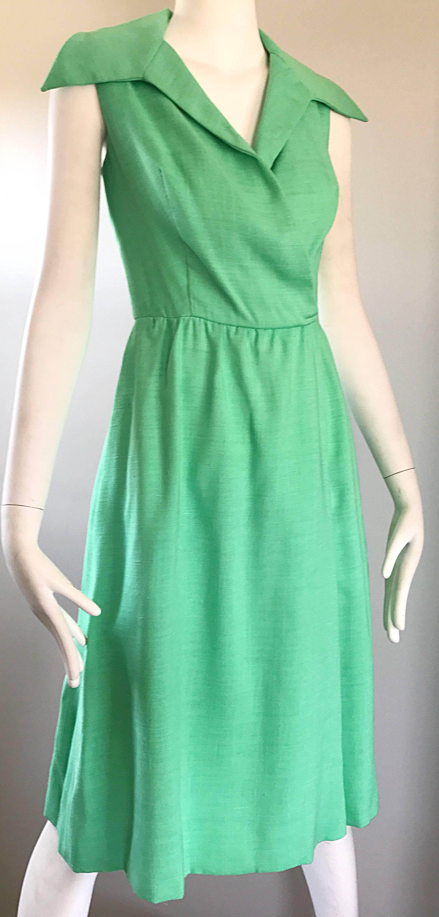 1950s Mollie Parnis Sorbet Light Green Linen Mint Vintage 50s Shirt Dress 2