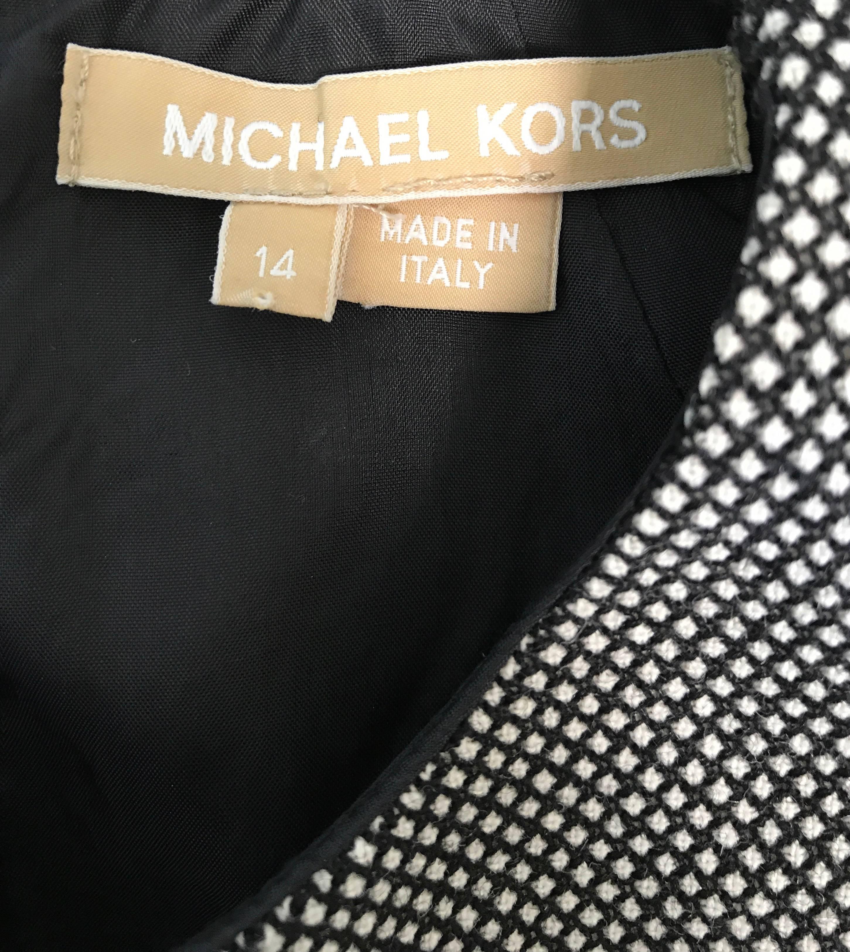 Size 12 14 New Michael Kors Collection BlackWhite Wool + Leather Classic Dress In Excellent Condition For Sale In San Diego, CA