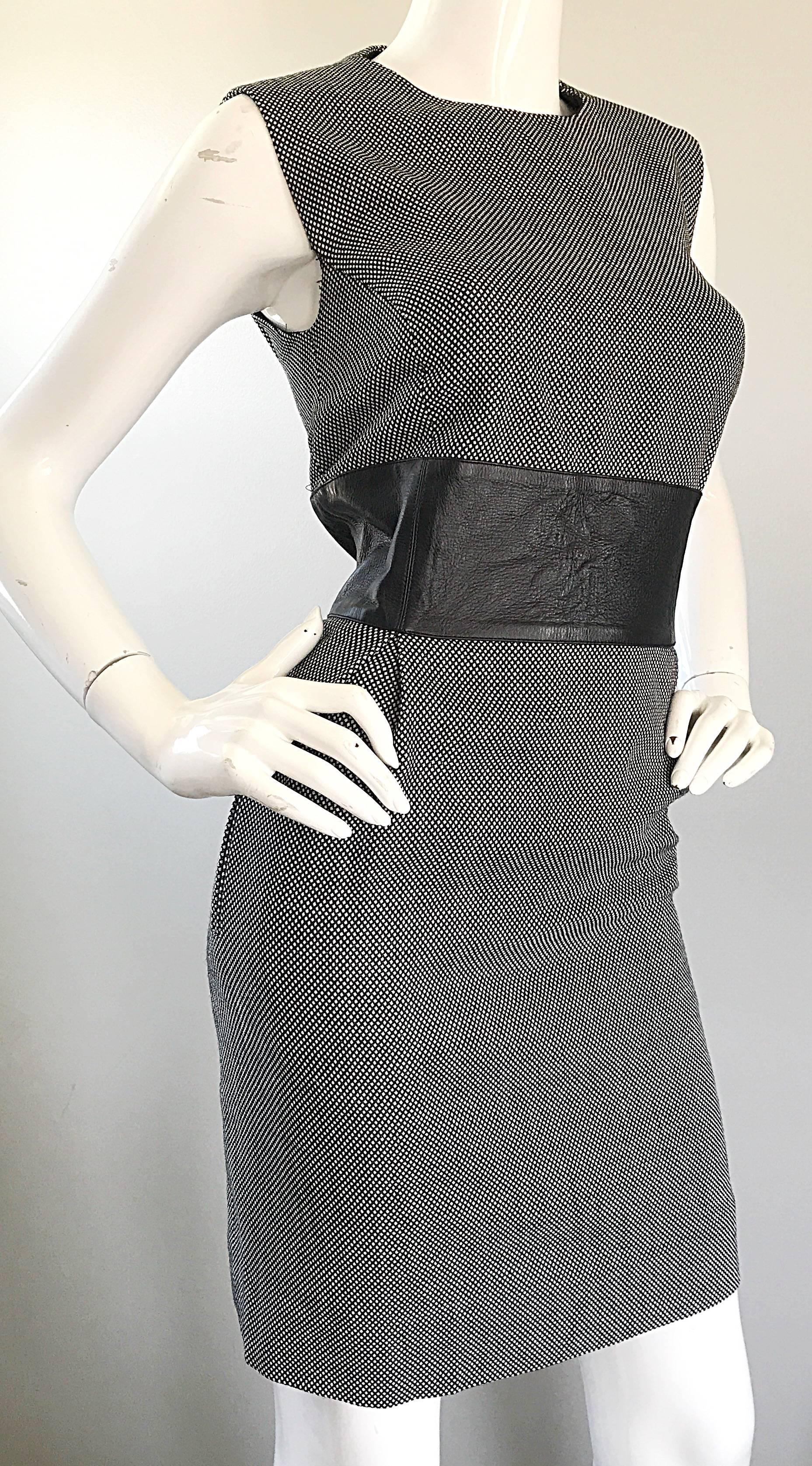 Women's Size 12 14 New Michael Kors Collection BlackWhite Wool + Leather Classic Dress For Sale