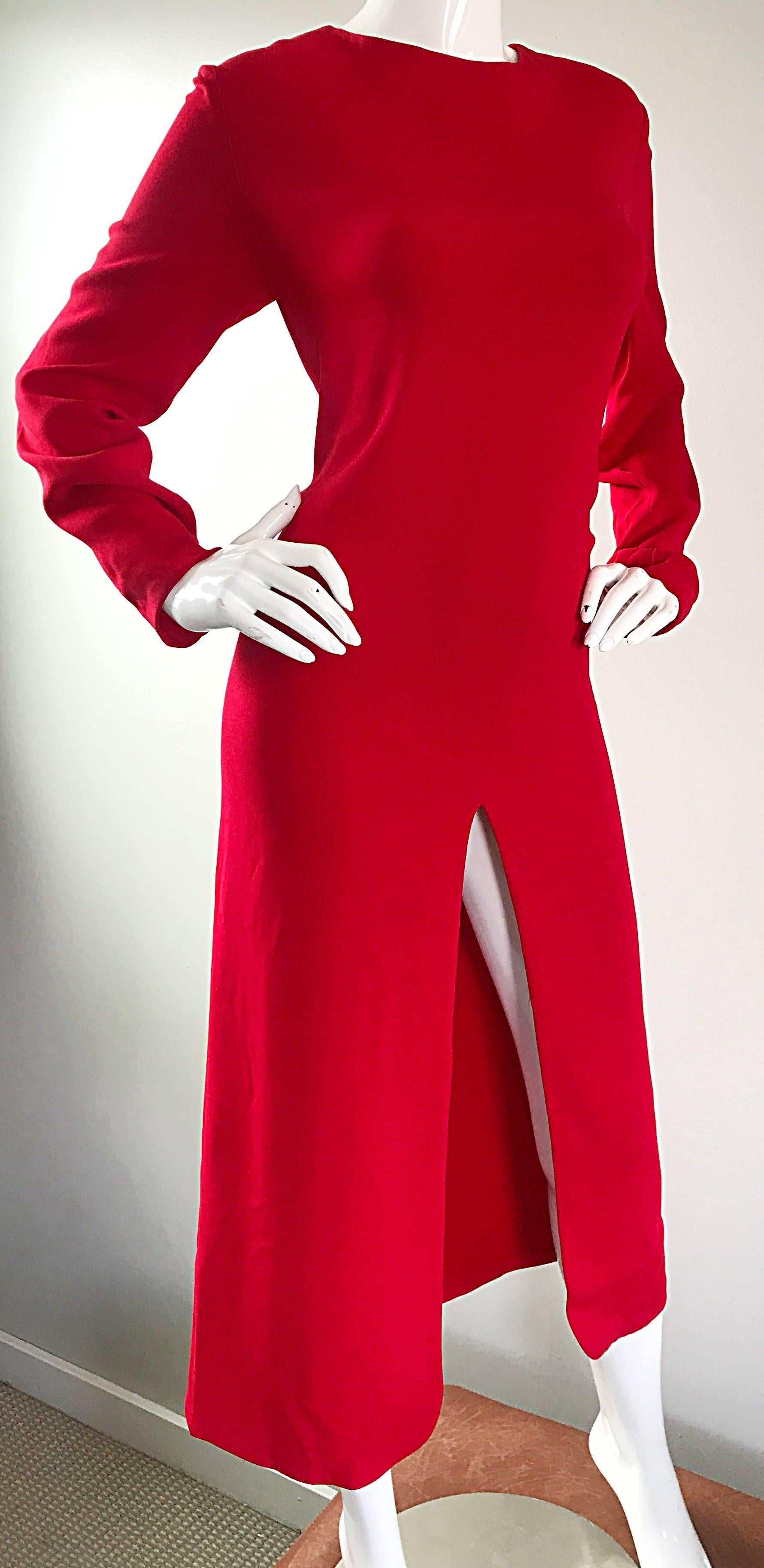 1990s Badgley Mischka Size 10 / 12 Lipstick Red Long Sleeve Evening Midi Dress In Excellent Condition For Sale In San Diego, CA
