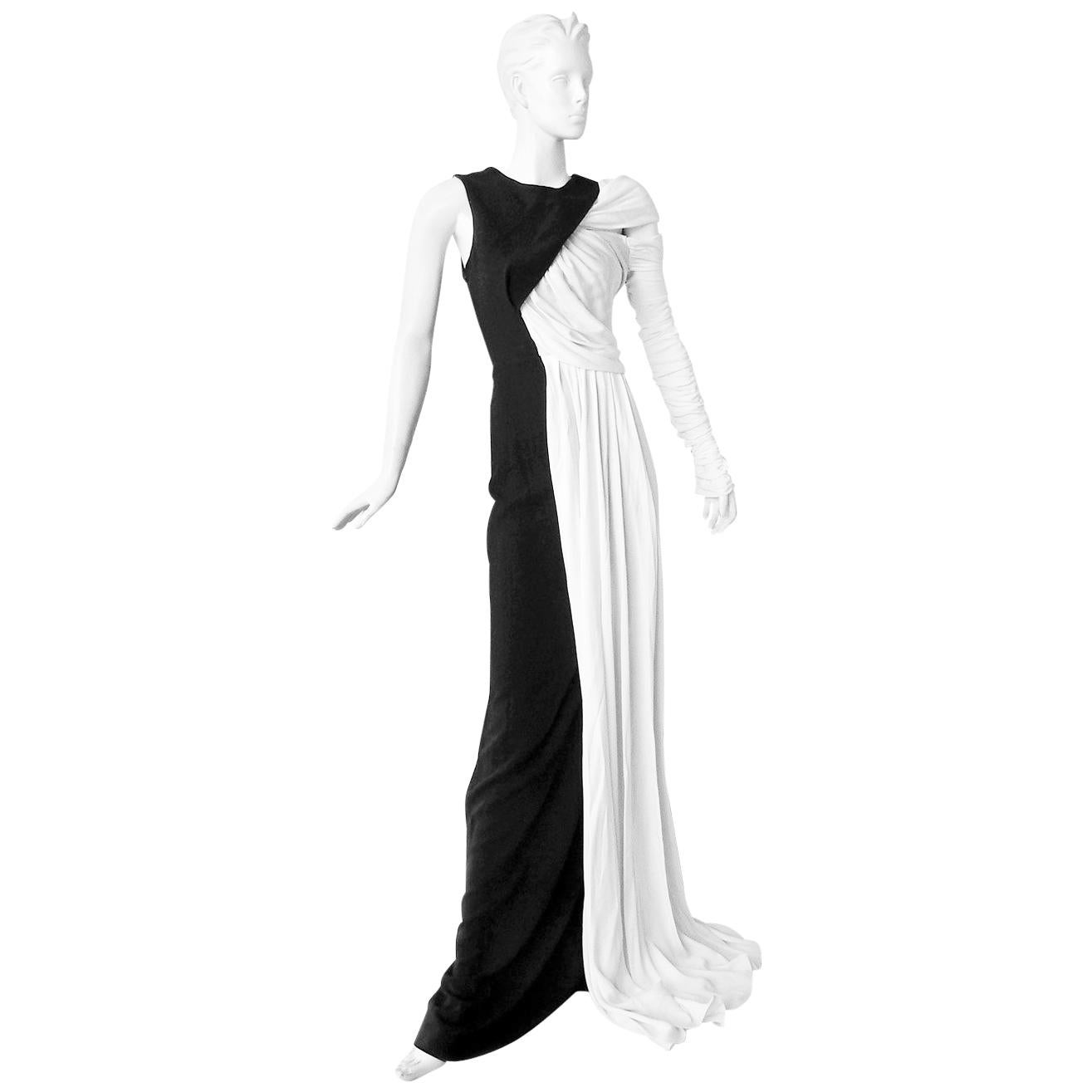 Vionnet Grecian Draped Single Shoulder  Black & White Dress Gown 