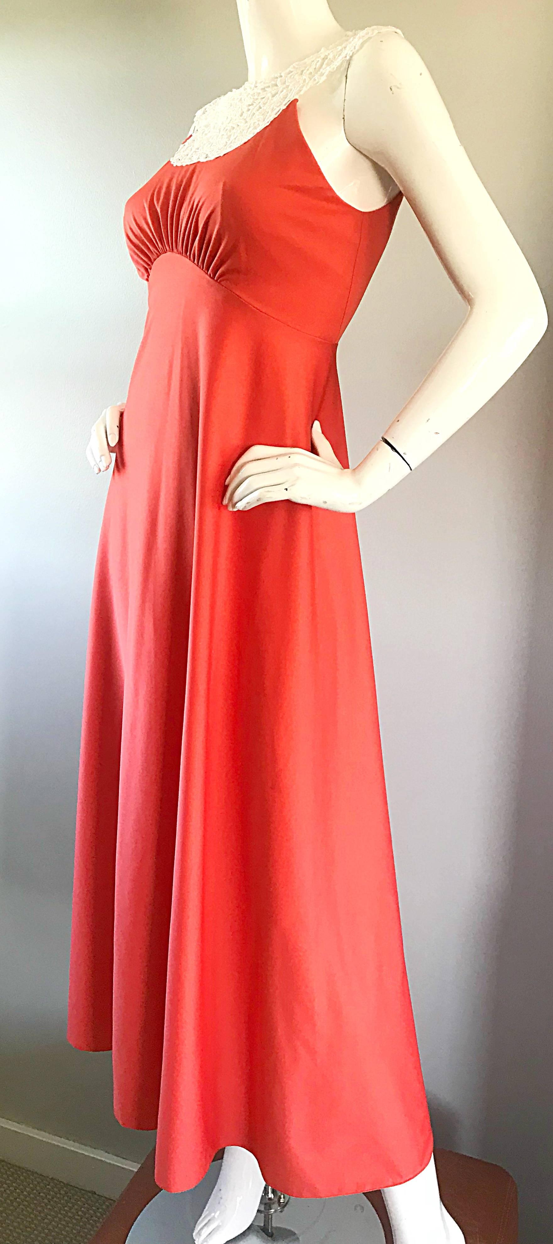 1970s Coral Salmon Pink Jersey + Crochet Lace Collar 70s Vintage Maxi Dress In Excellent Condition For Sale In San Diego, CA